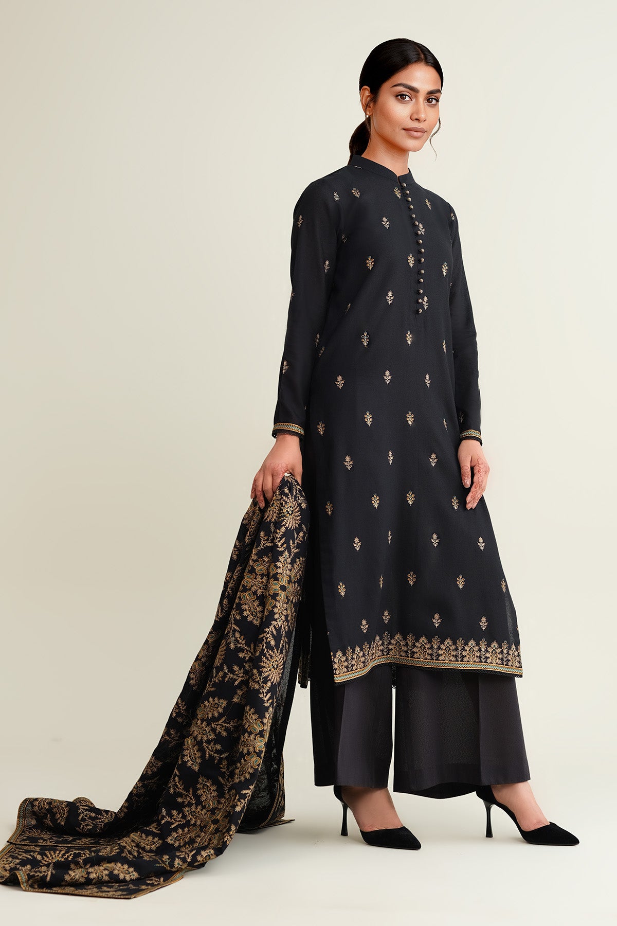 3 Piece - Embroidered Viscose Karandi Suit - E1847 - Shop Now at Kayseria