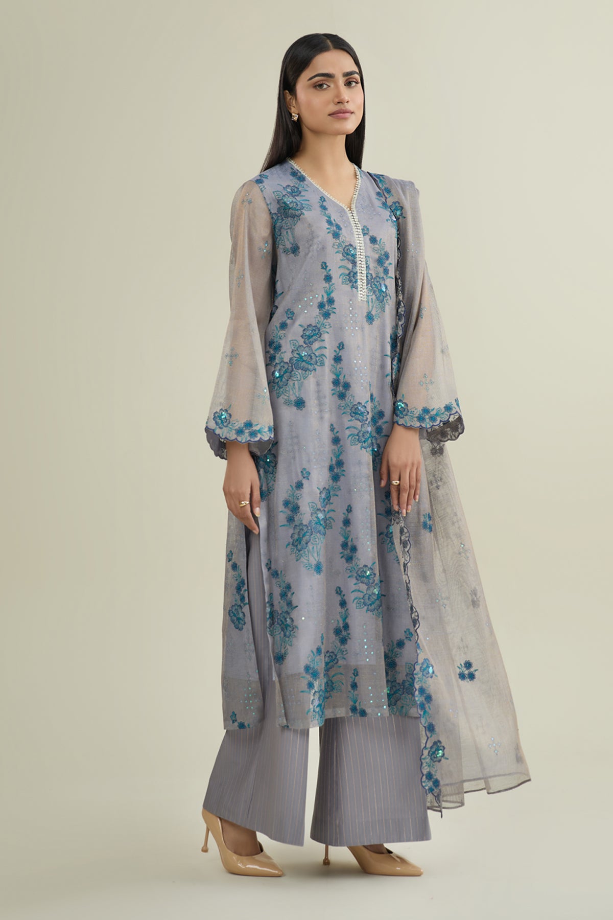 4 Piece - Embroidered Shimmer Silk Suit - E1869 - Shop Now at Kayseria