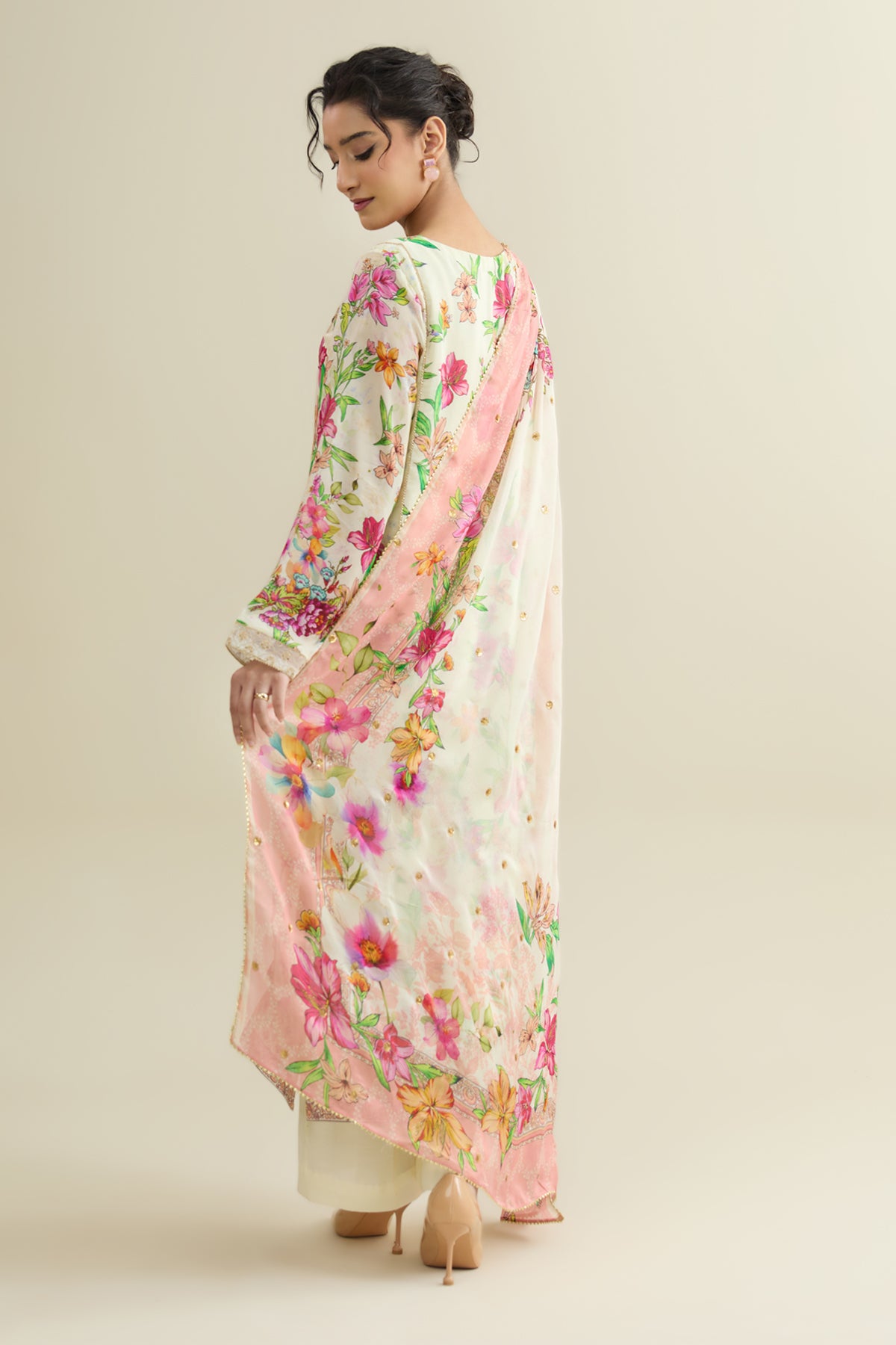 CHINA SILK | EMBROIDERED - Shop Now at Kayseria