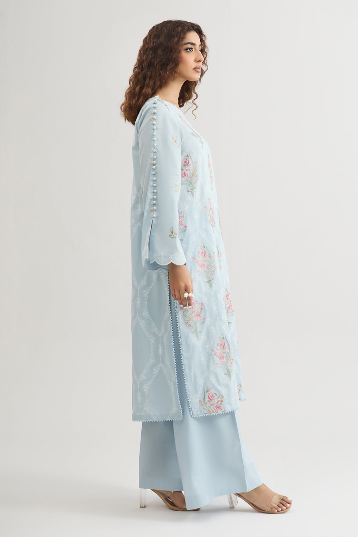 LAWN | EMBROIDERED - Shop Now at Kayseria
