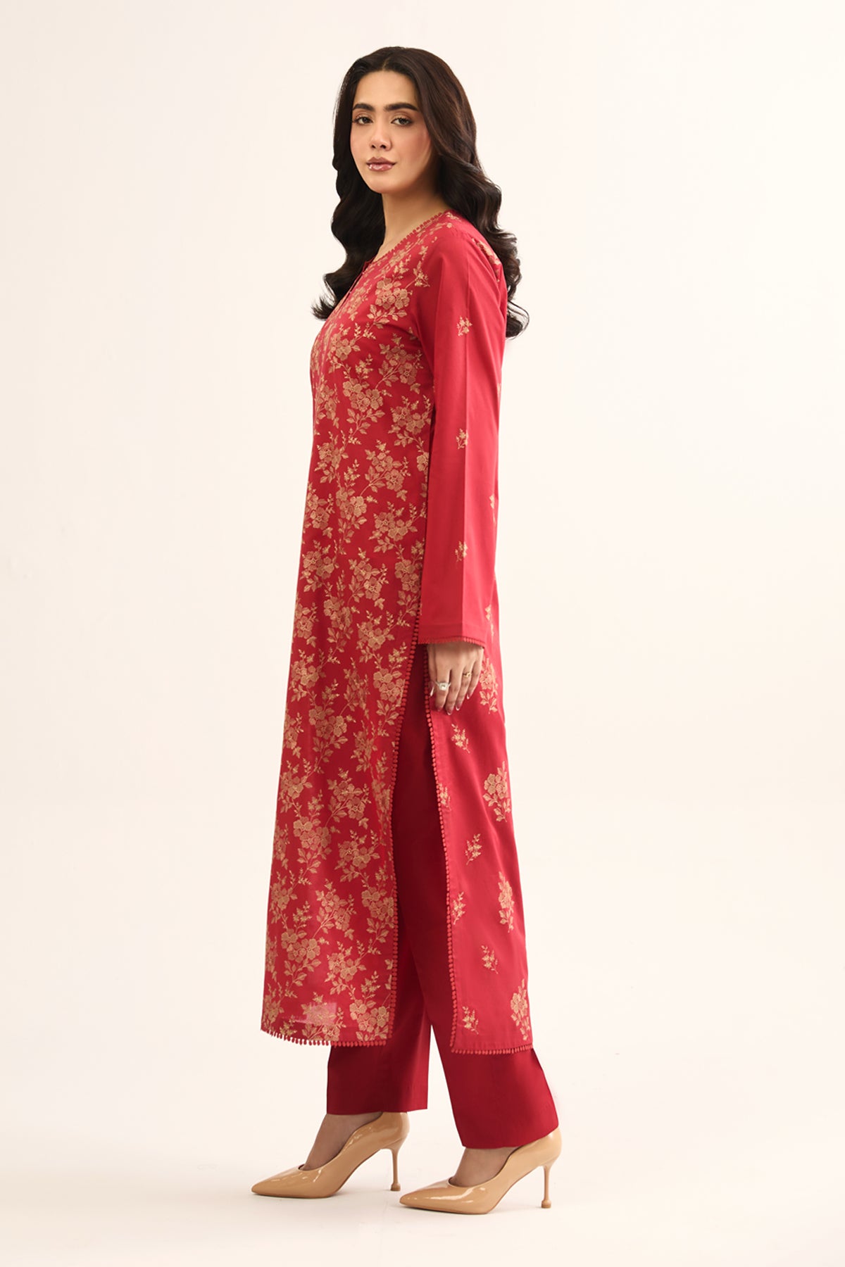 LAWN | EMBROIDERED - Shop Now at Kayseria