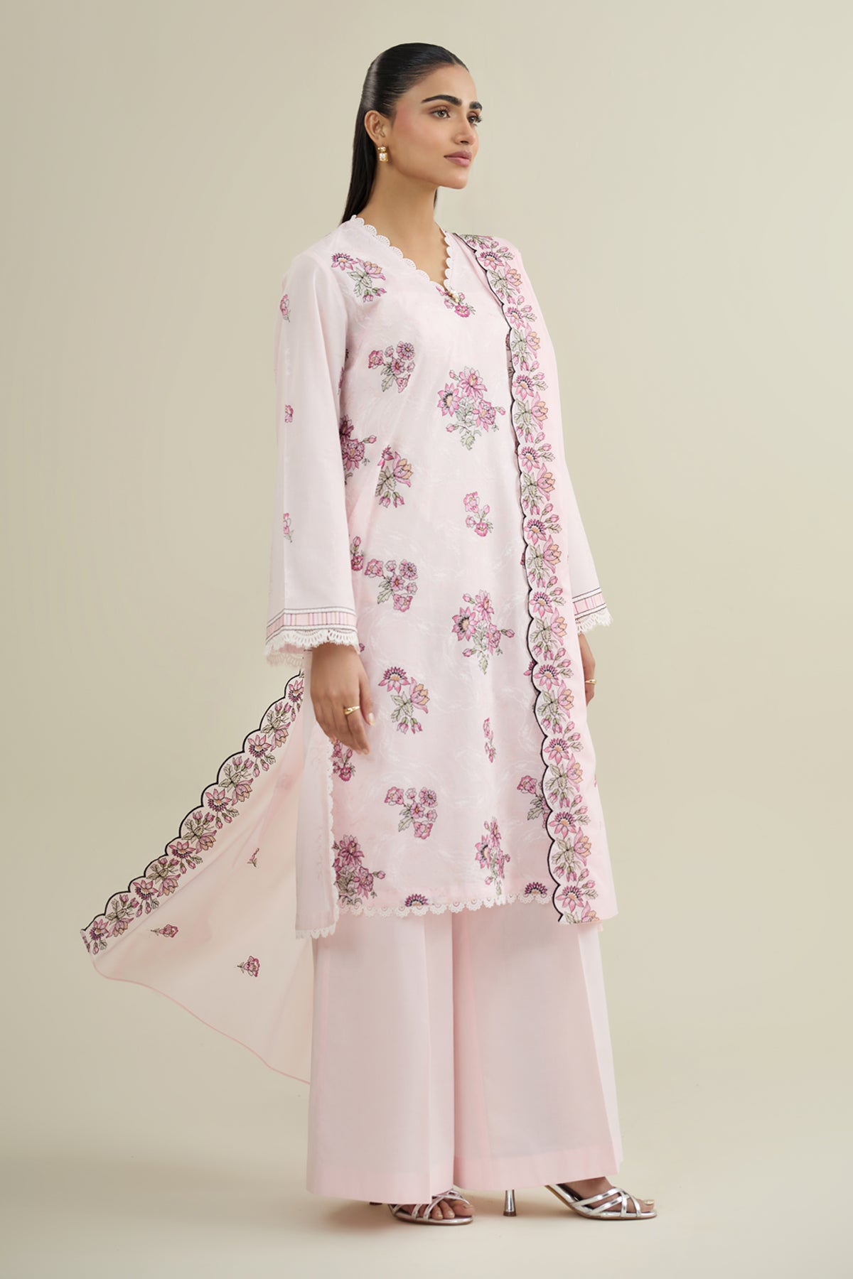 3 Piece - Embroidered Lawn Suit - E1971 - Shop Now at Kayseria