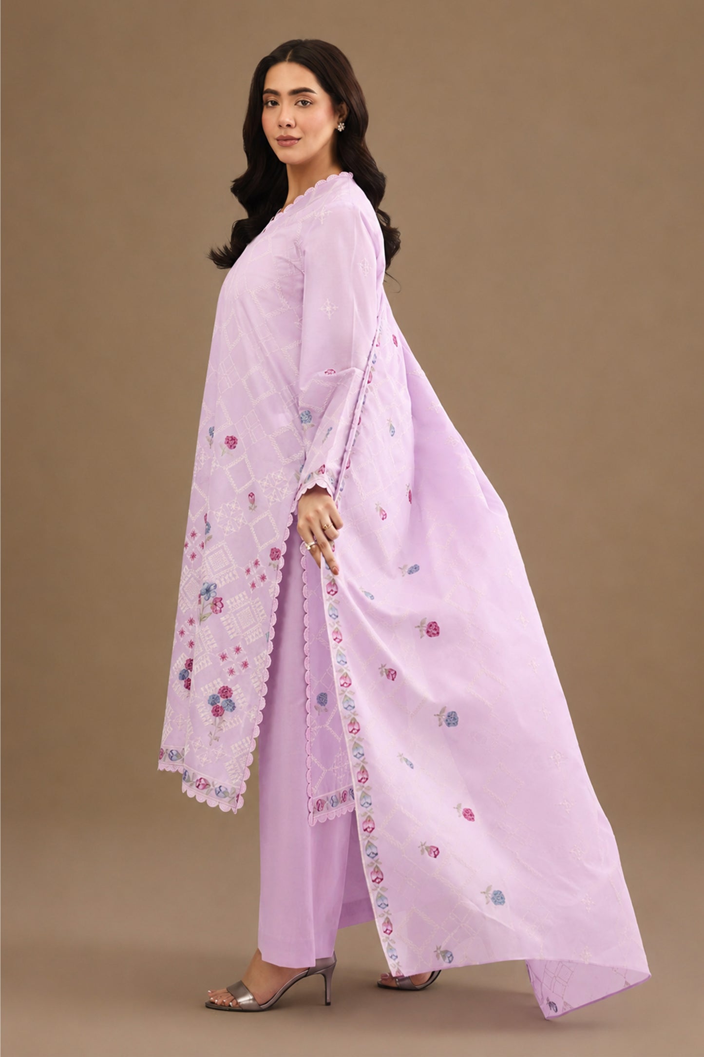 LAWN | EMBROIDERED