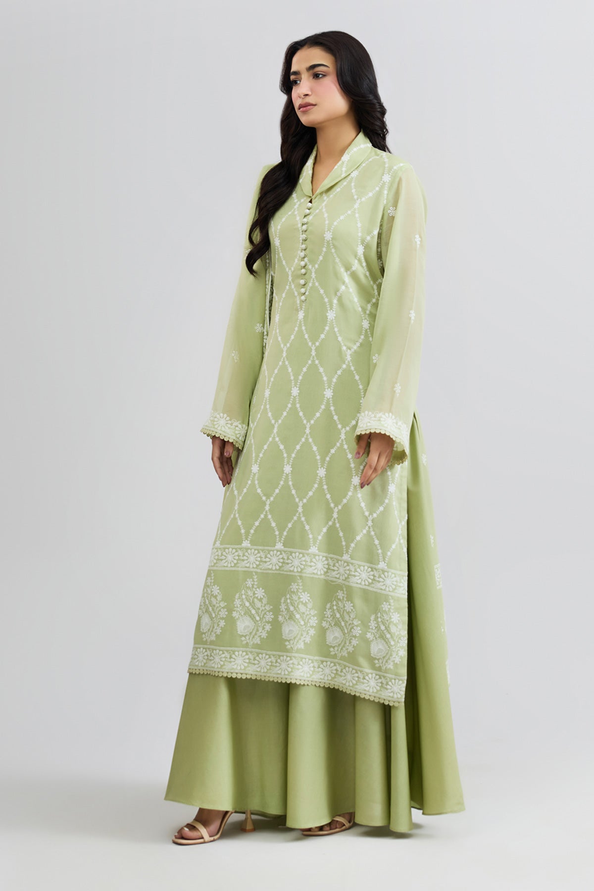 DHAKA MALMAL | EMBROIDERED - Shop Now at Kayseria