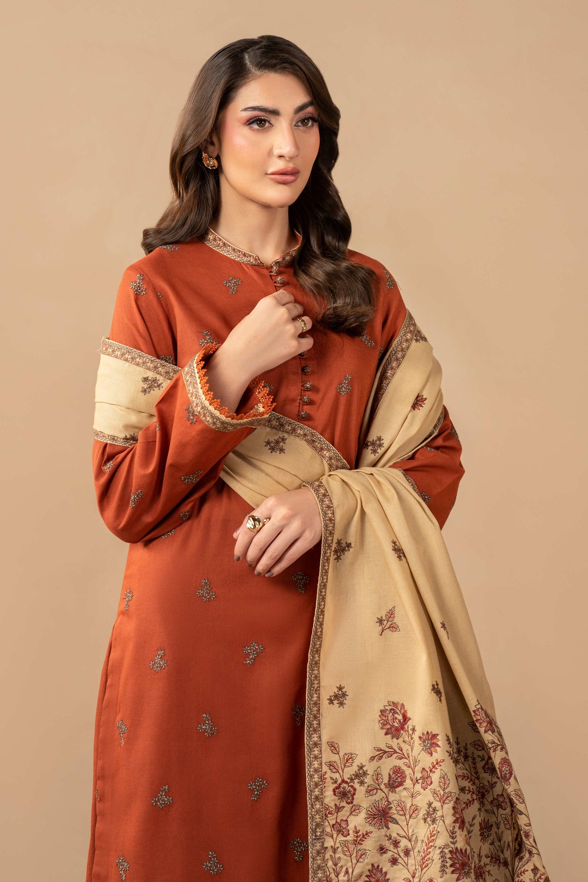 KHADDAR | EMBROIDERED