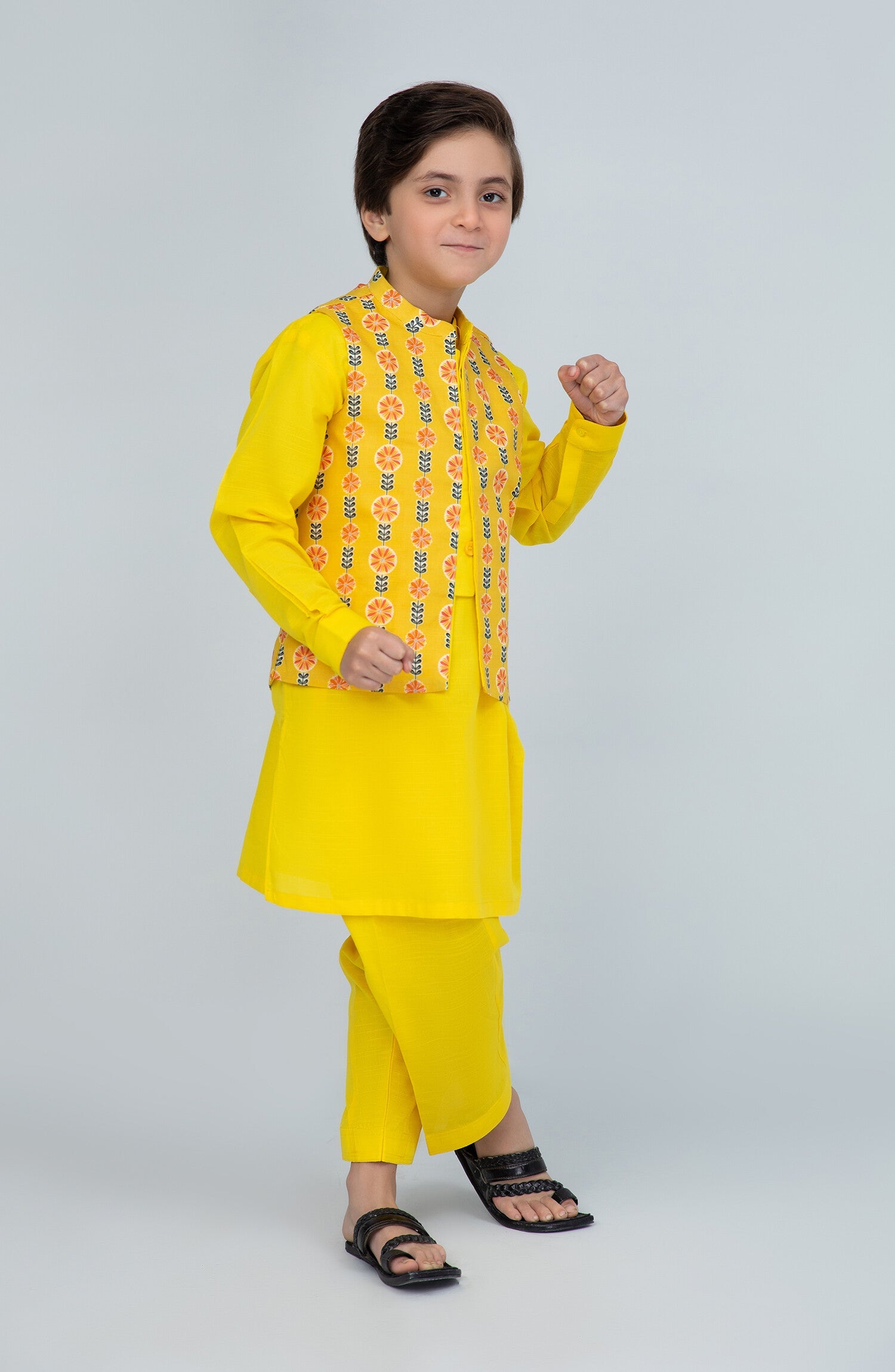 Printed Waist Coat 3piece Infant - SIS945324 - Shop Now at Leisure Club
