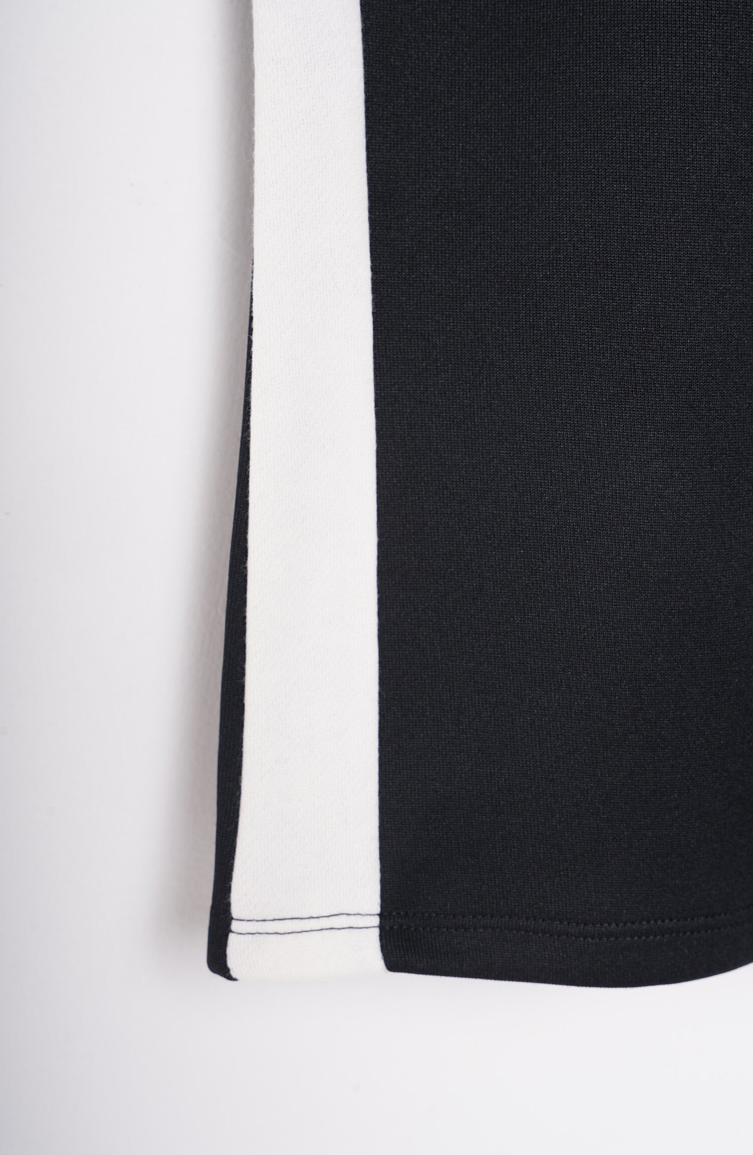 Basic Black Trouser - GKB602424 - Shop Now at Leisure Club