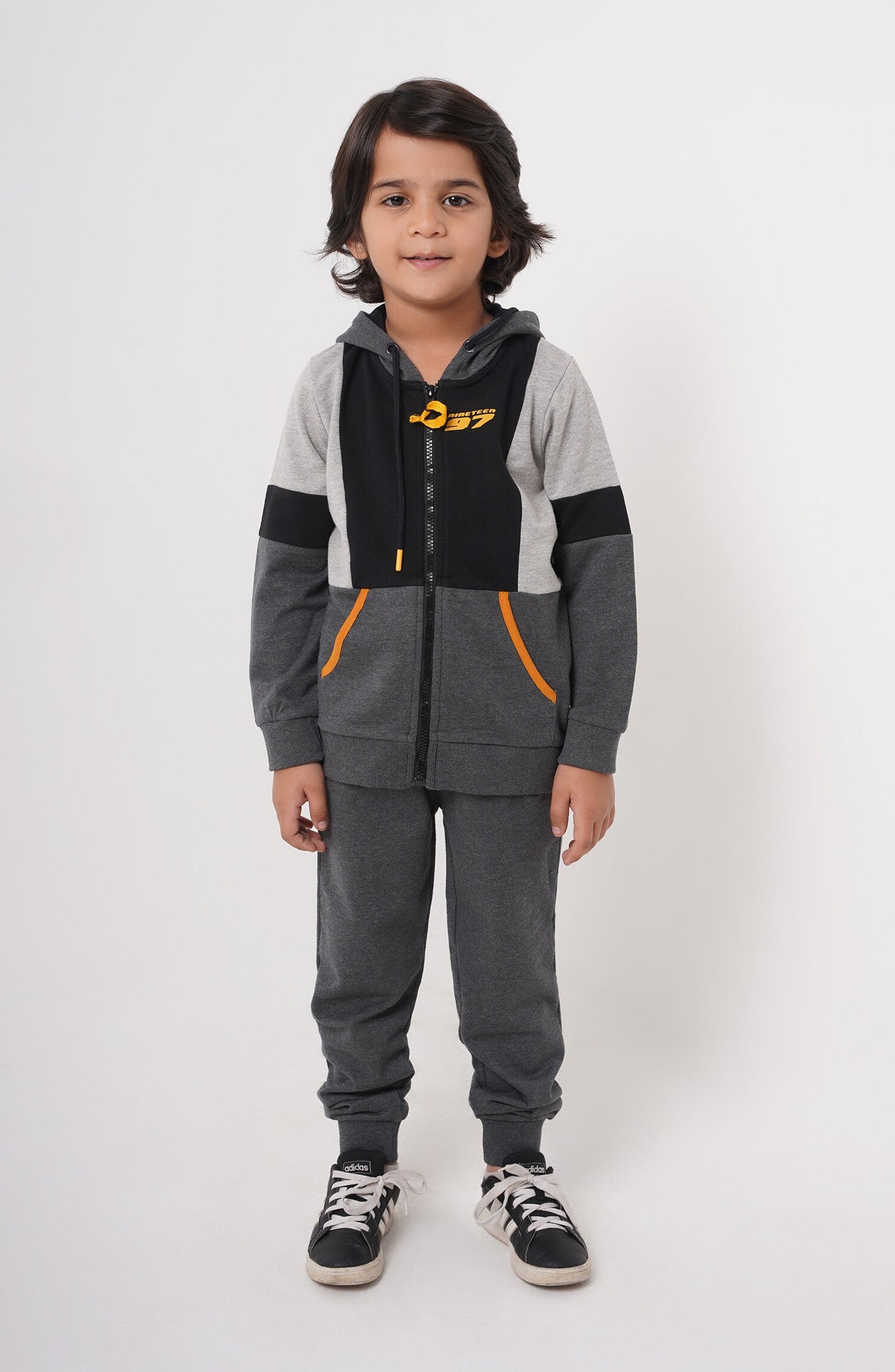 Color Block 2Pc Suit