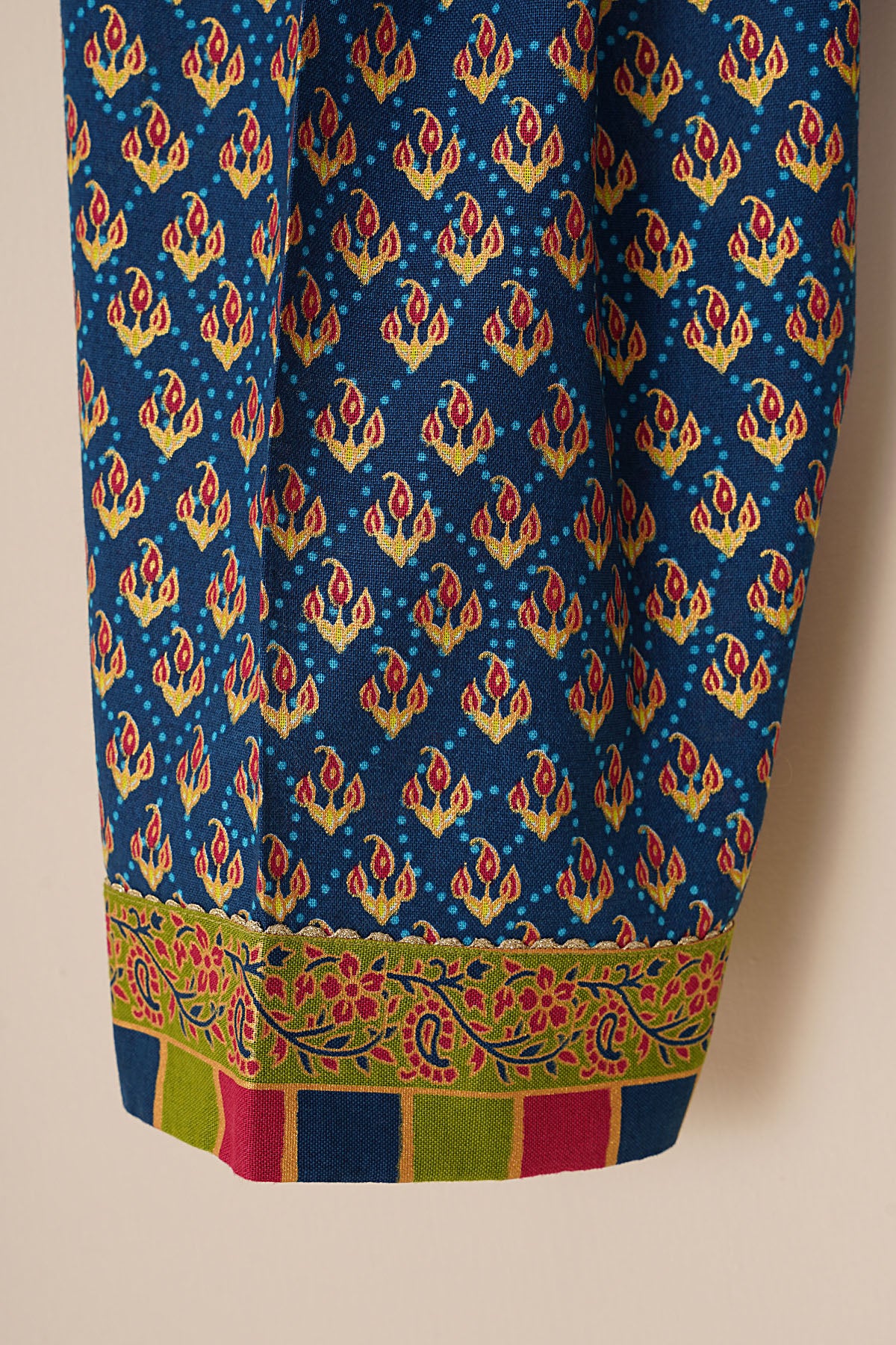 Zarmin 2 Piece Suit - KPL638425 - Shop Now at Leisure Club