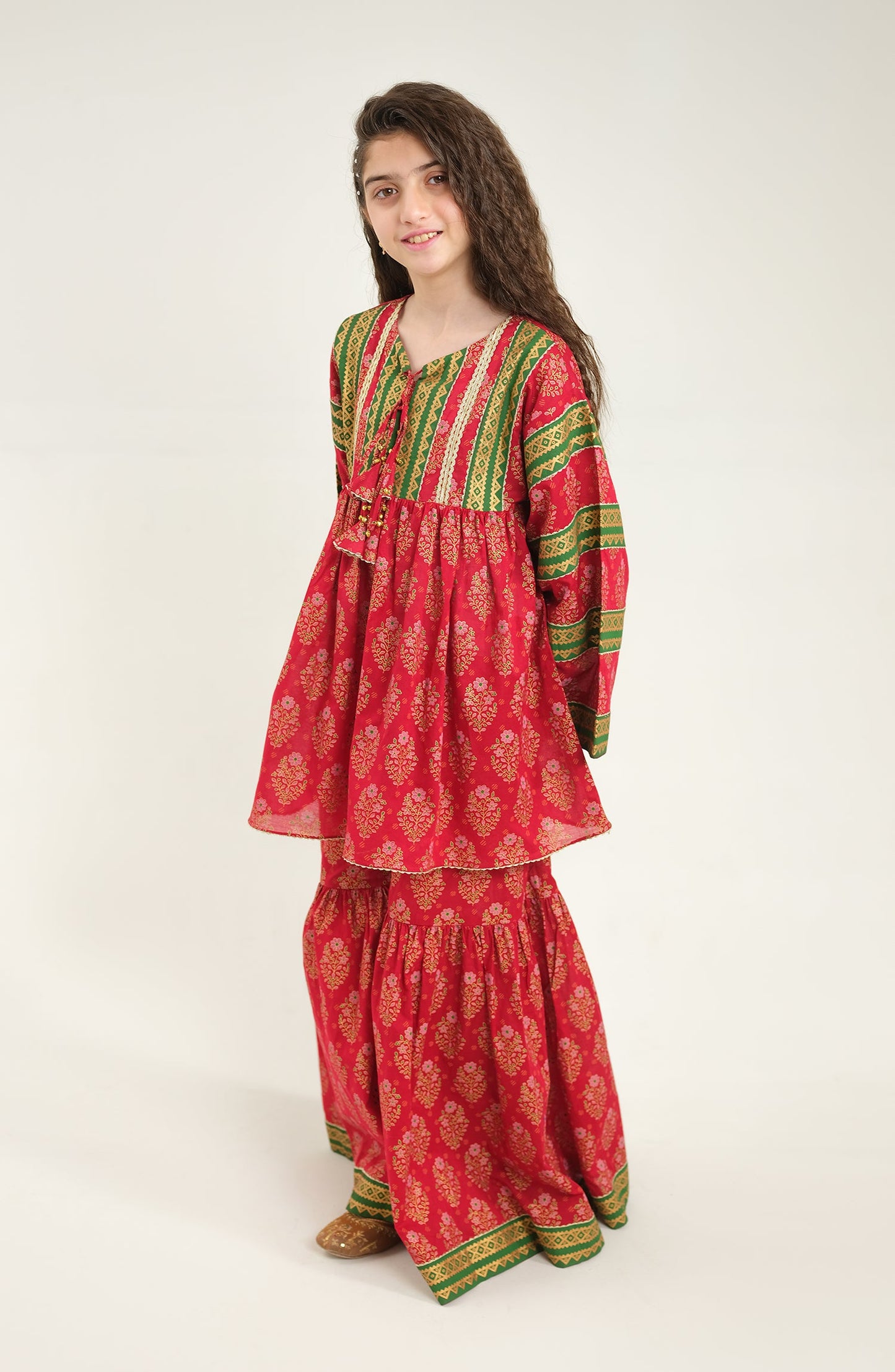 Girl Gul-E-Bahafsha 2 Piece Suit