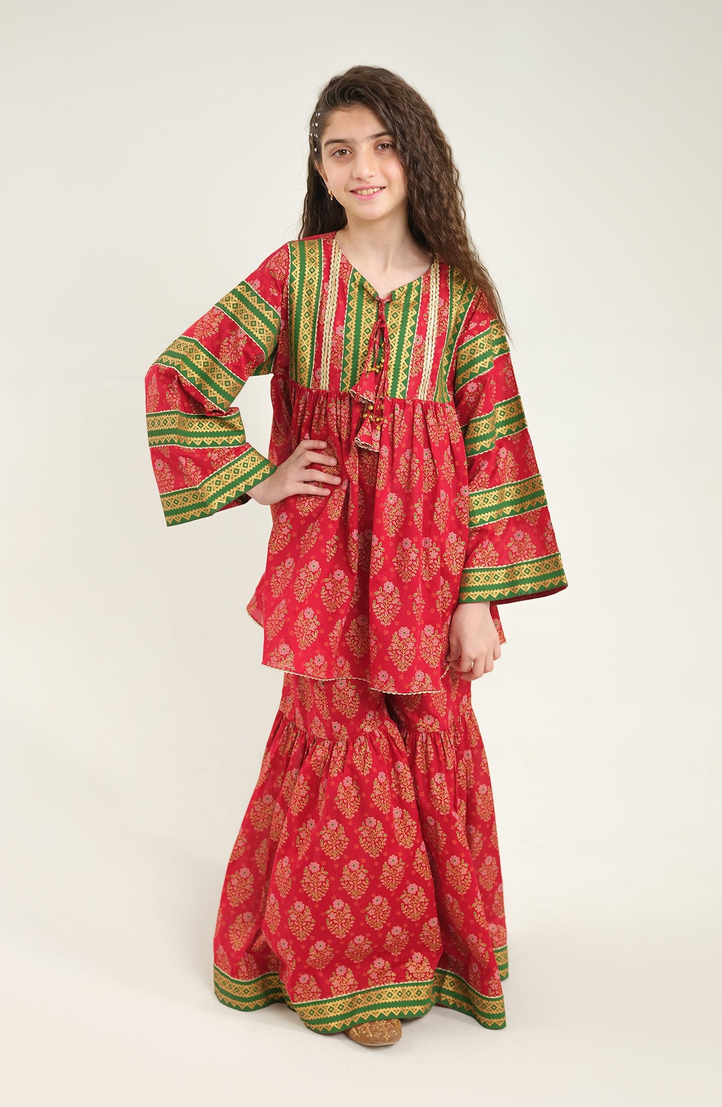Girl Gul-E-Bahafsha 2 Piece Suit