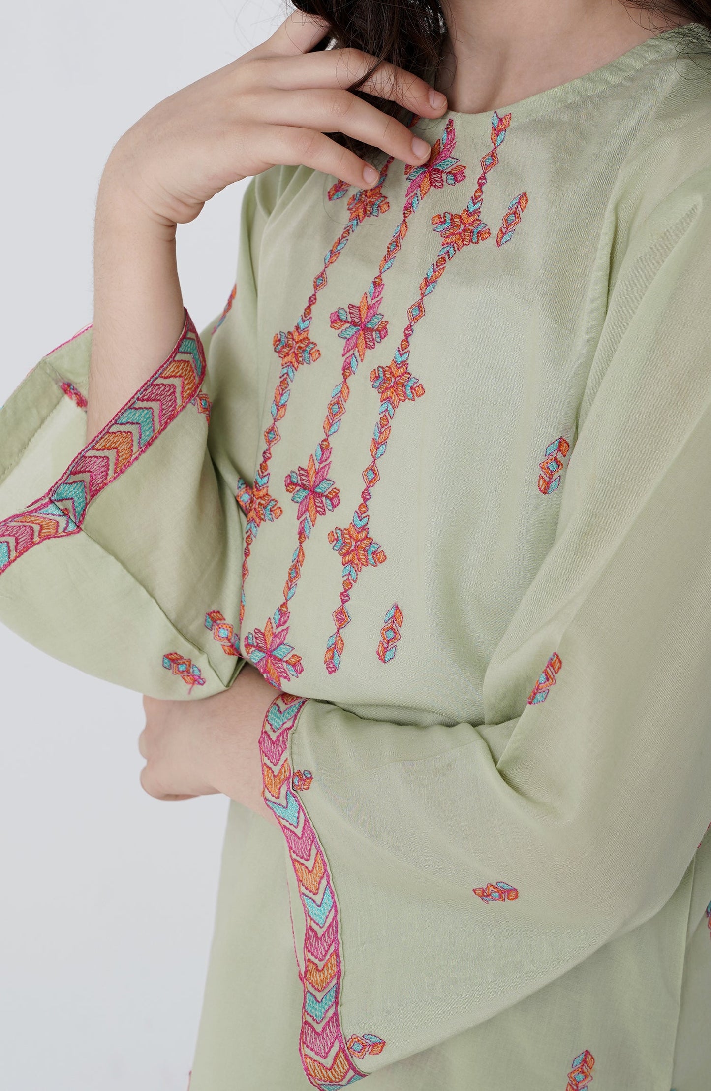 Surrayya 2 Pcs Suit
