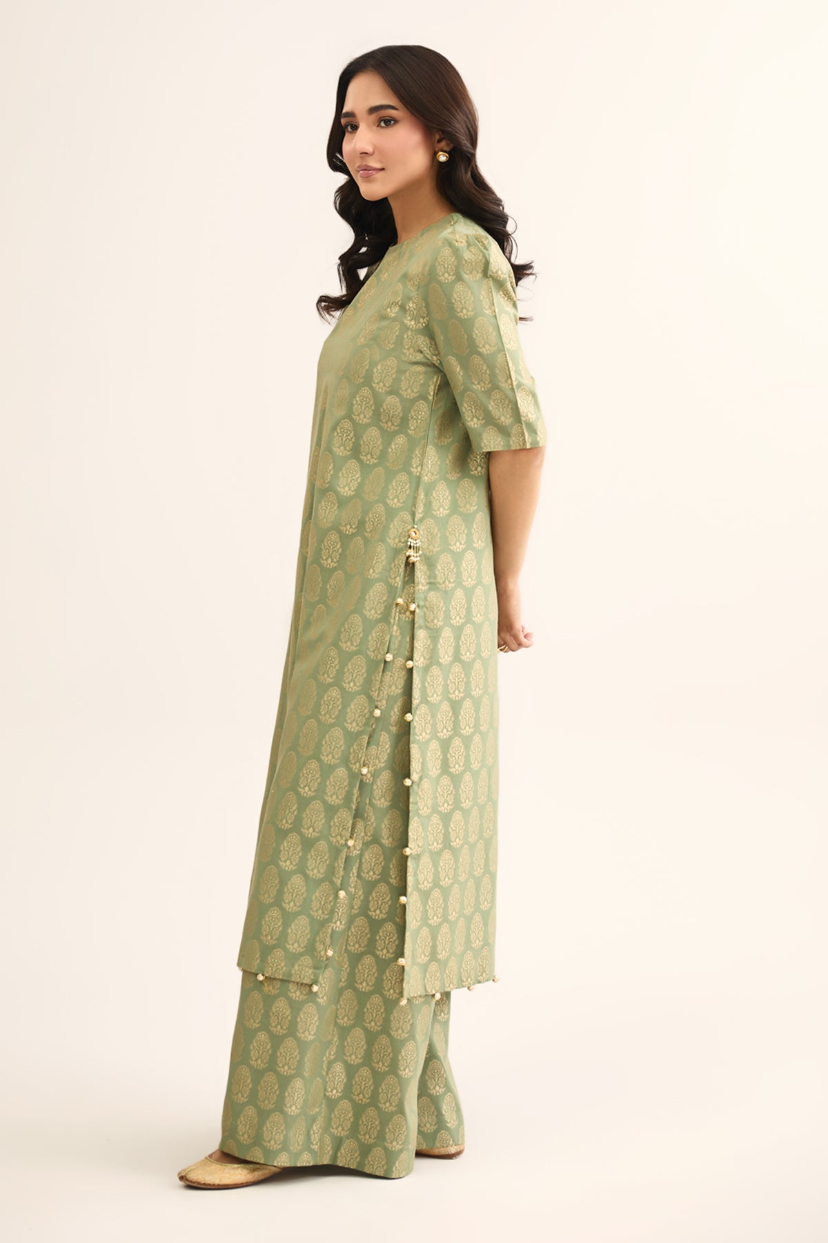 JACQUARD | EMBELLISHED