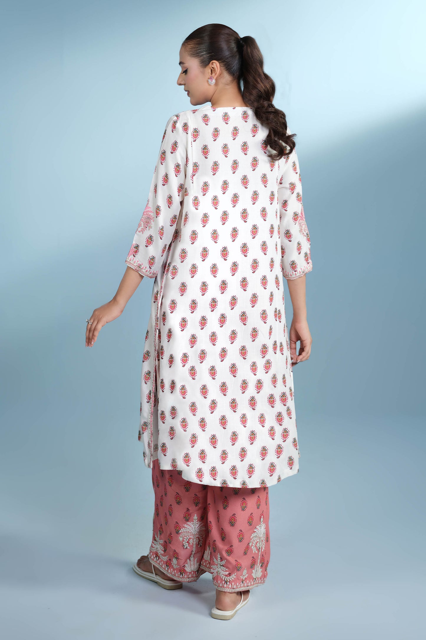 RAW SILK | EMBROIDERED