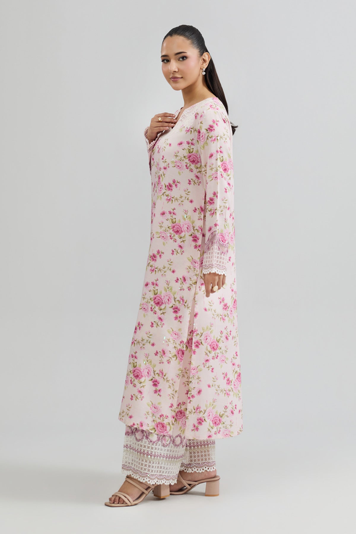 RAW SILK | EMBROIDERED - Shop Now at Kayseria