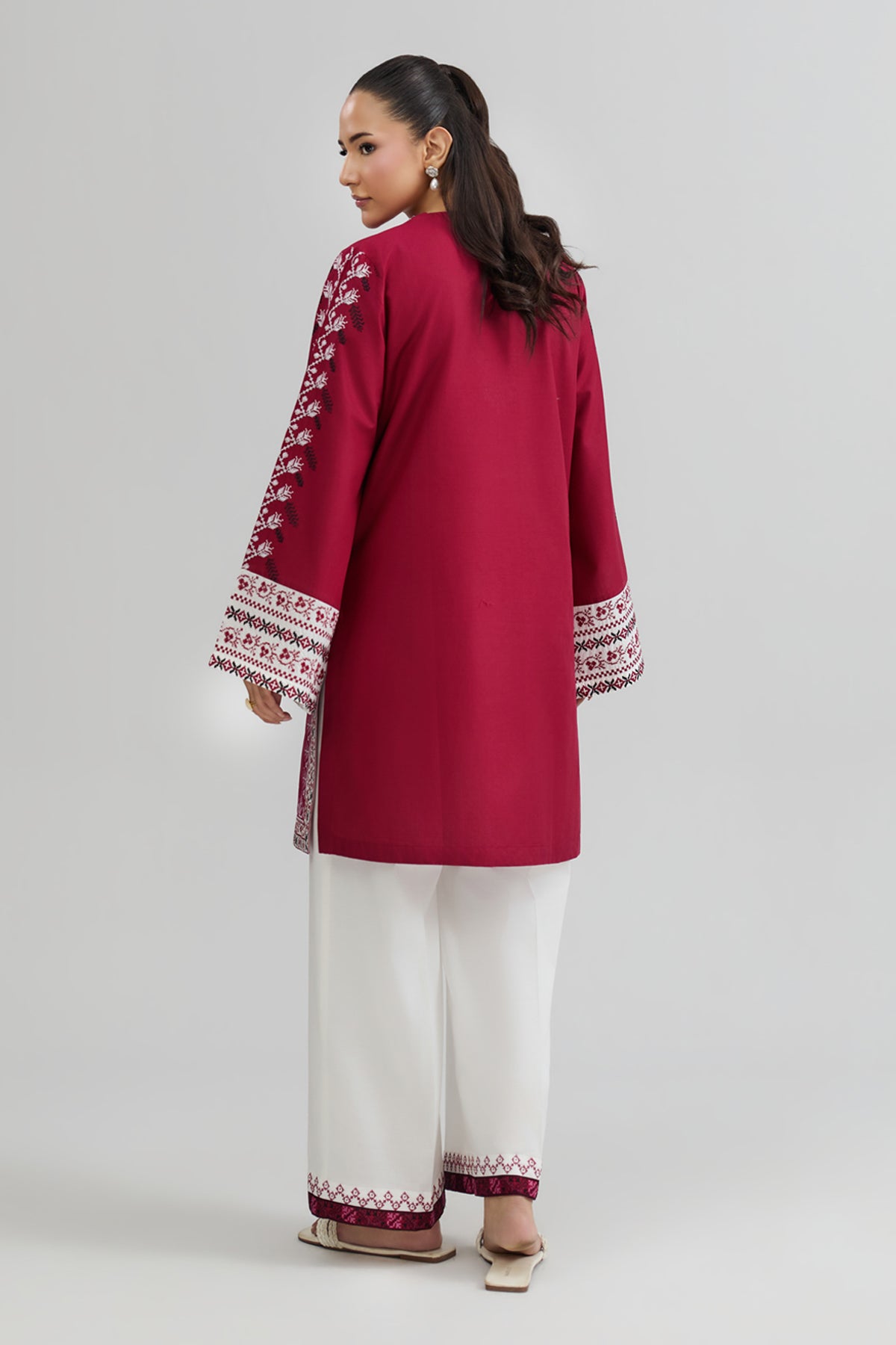 CAMBRIC | EMBROIDERED - Shop Now at Kayseria