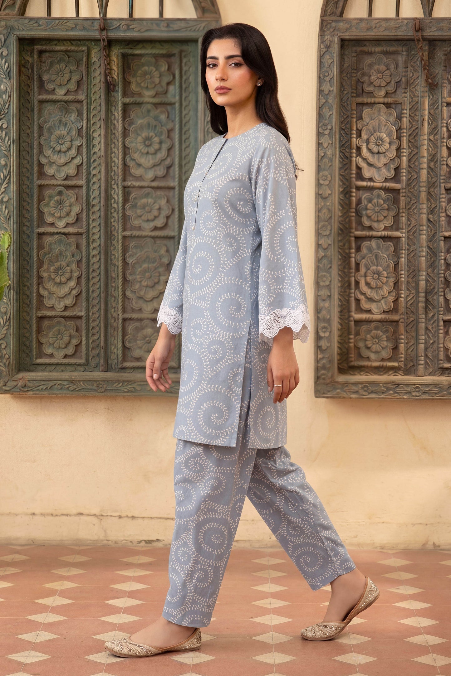 LAWN | PRINTED