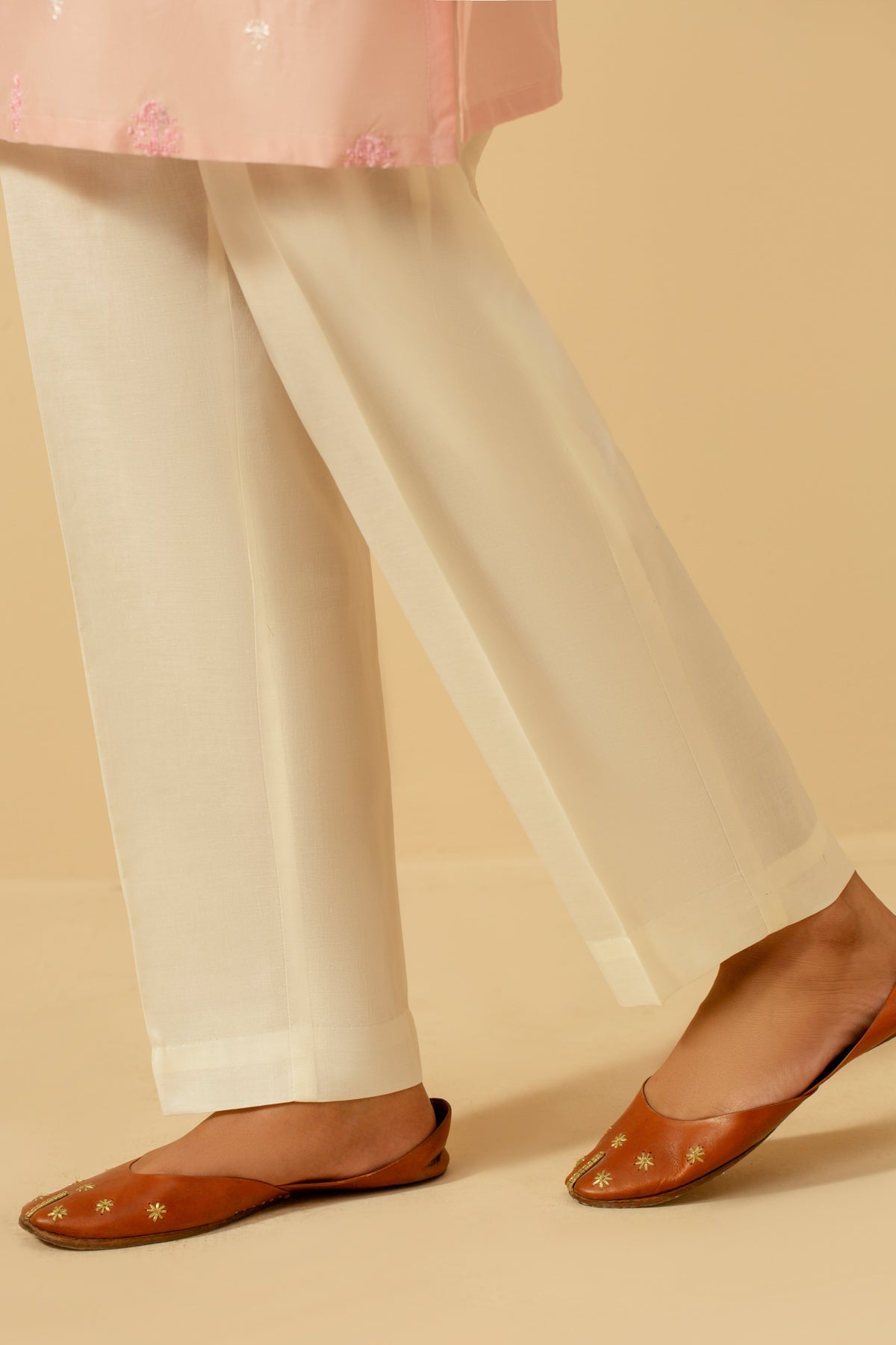 Khaddar Trousers - KPW24-P3029-29 - Shop Now at Kayseria