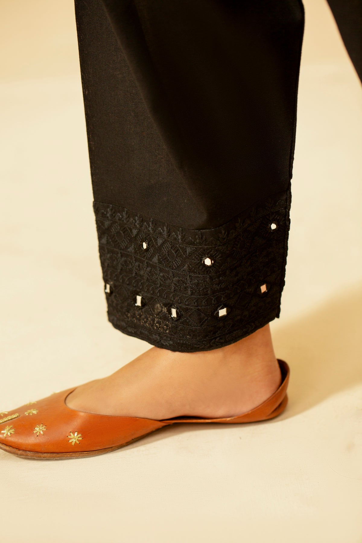 Embroidered Trouser -  KPW24-P3092-92 - Shop Now at Kayseria