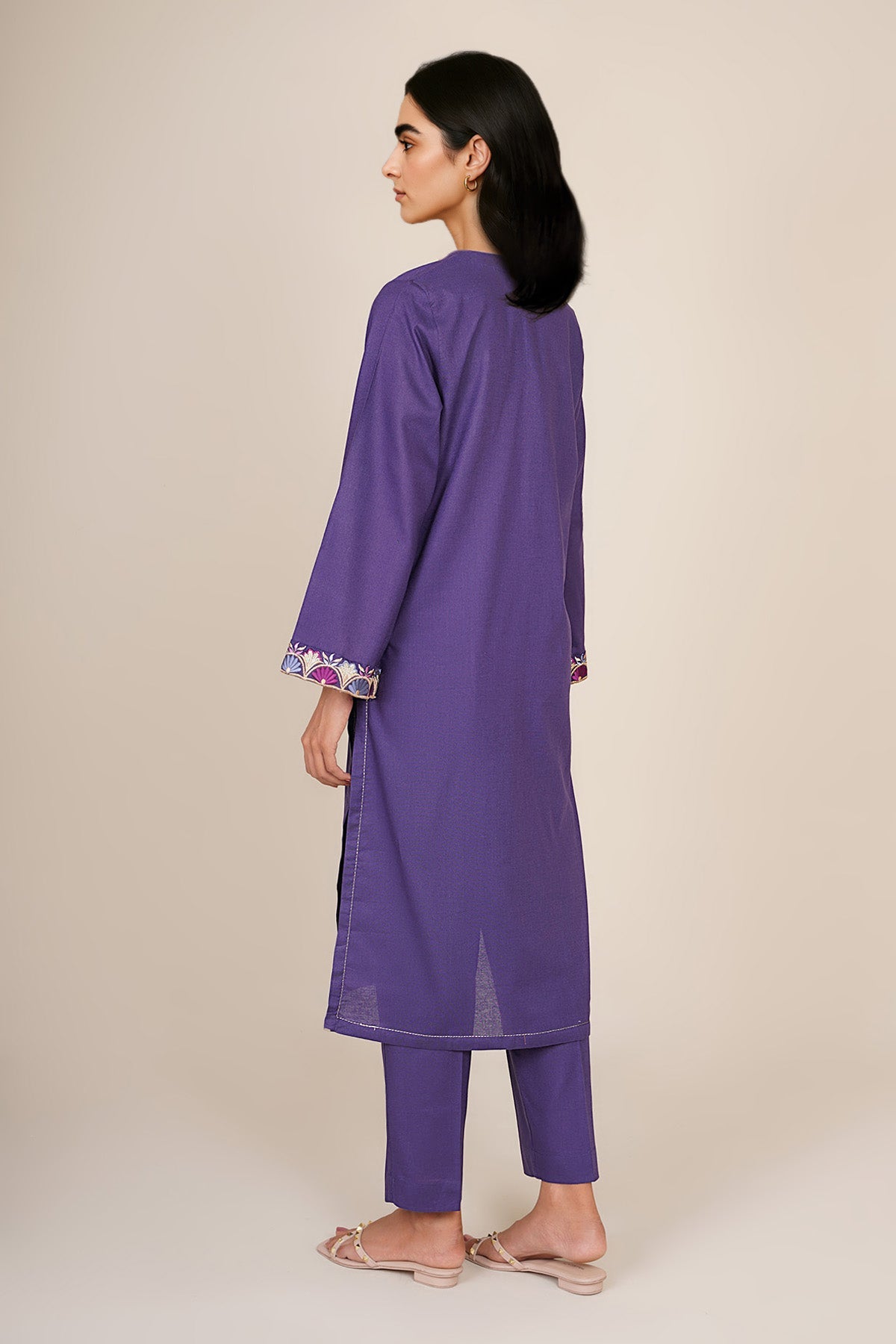 2 Piece - Embroidered Khaddar Suit - KPW24-P3141-141 - Shop Now at Kayseria