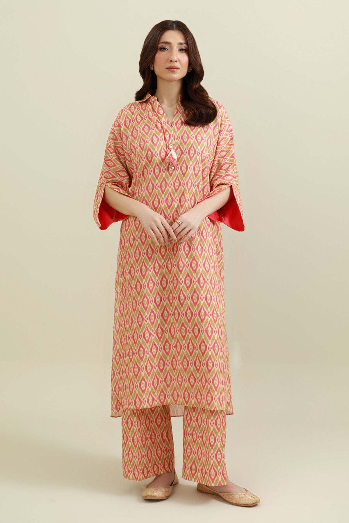 2 Piece - Printed Khaddar Suit - KPW25-P3699 - Shop Now at Kayseria