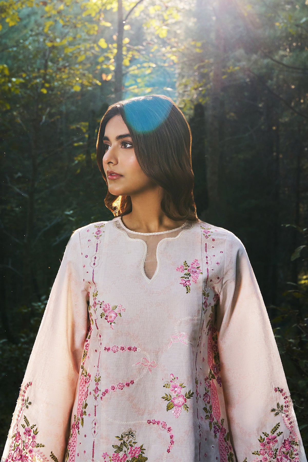 2 Piece - Printed & Embroidered Khaddar Suit - KPW25-P3728 - Shop Now at Kayseria