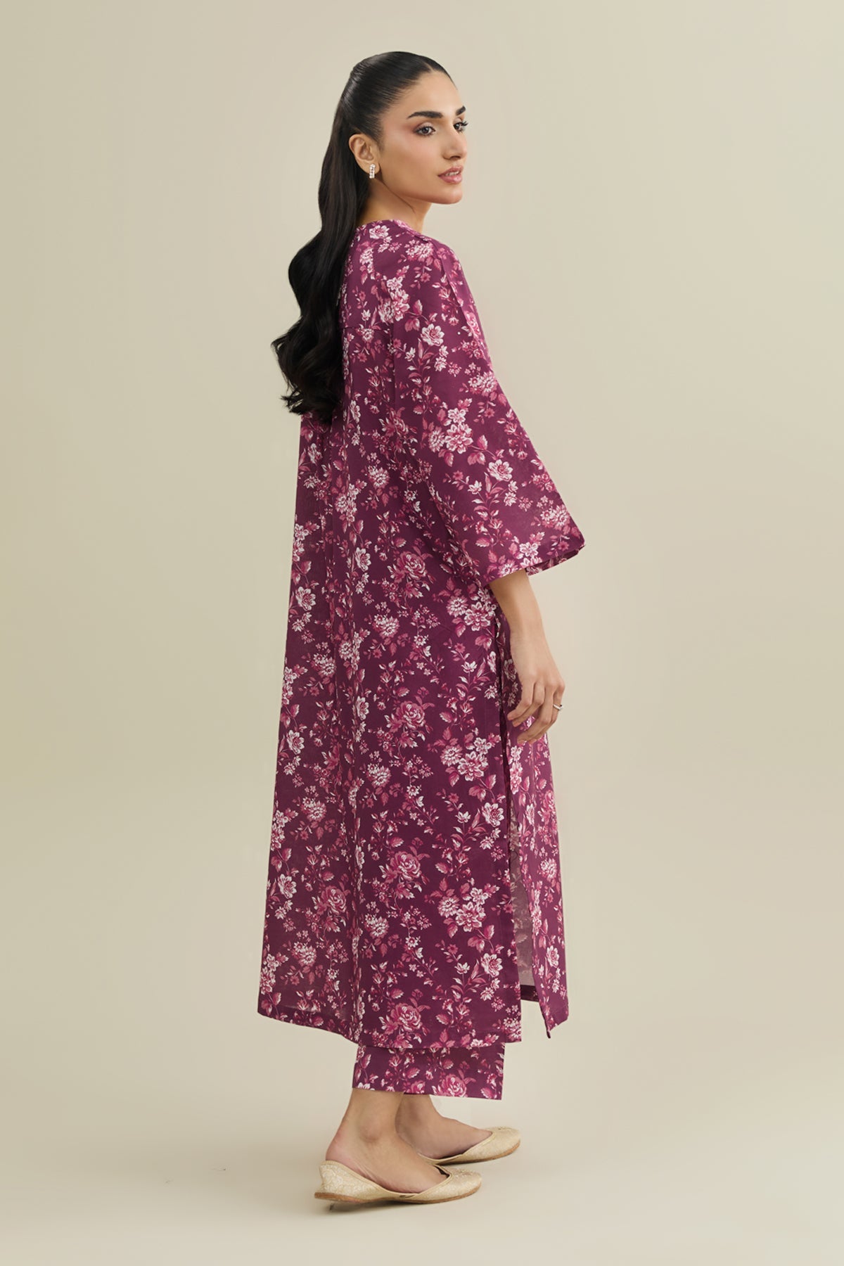 2 Piece - Printed Khaddar Suit - KPW25-P3763 - Shop Now at Kayseria