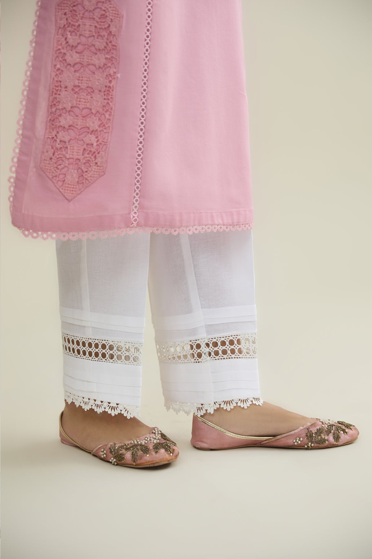 Dyed Khaddar Trousers - KPW25-P3773 - Shop Now at Kayseria
