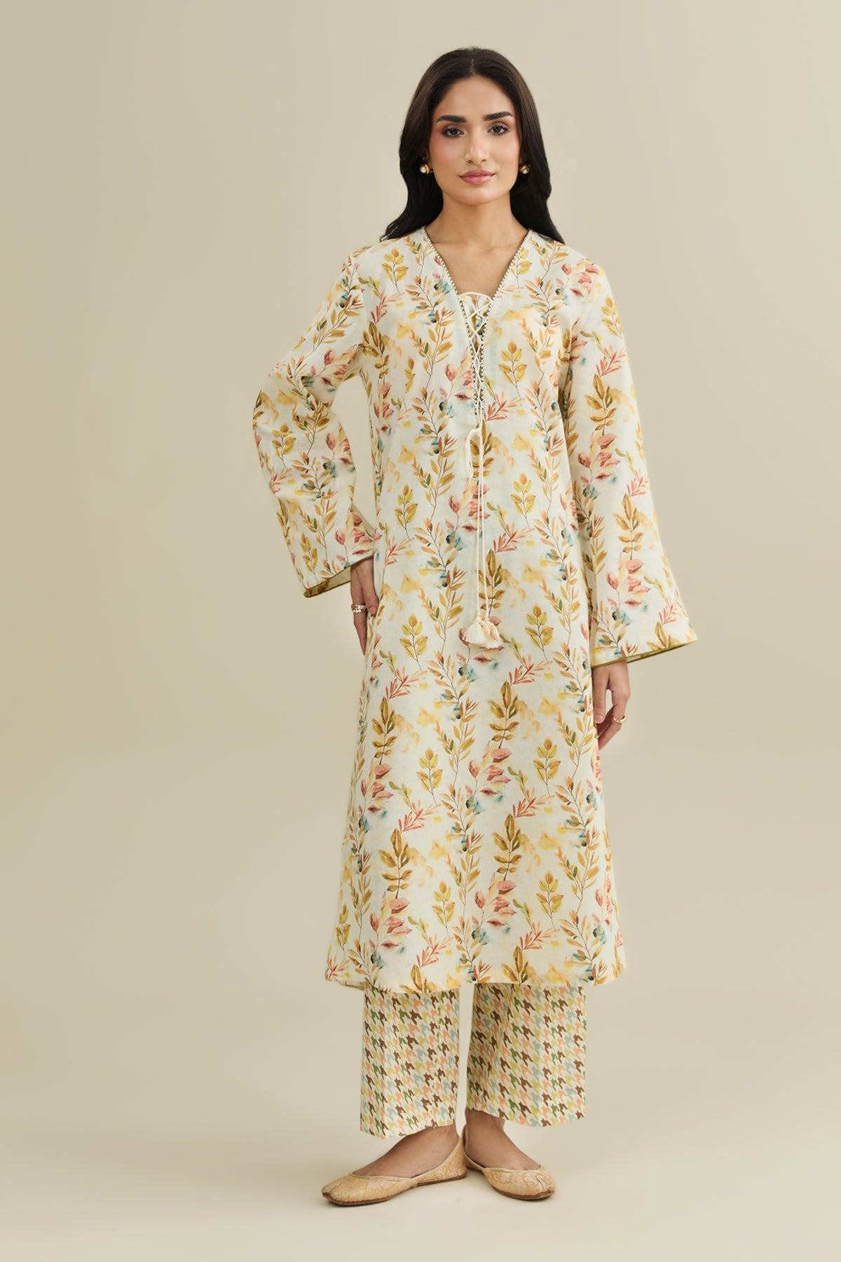 2 Piece - Printed Khaddar Suit - KPW25-P3797 - Shop Now at Kayseria