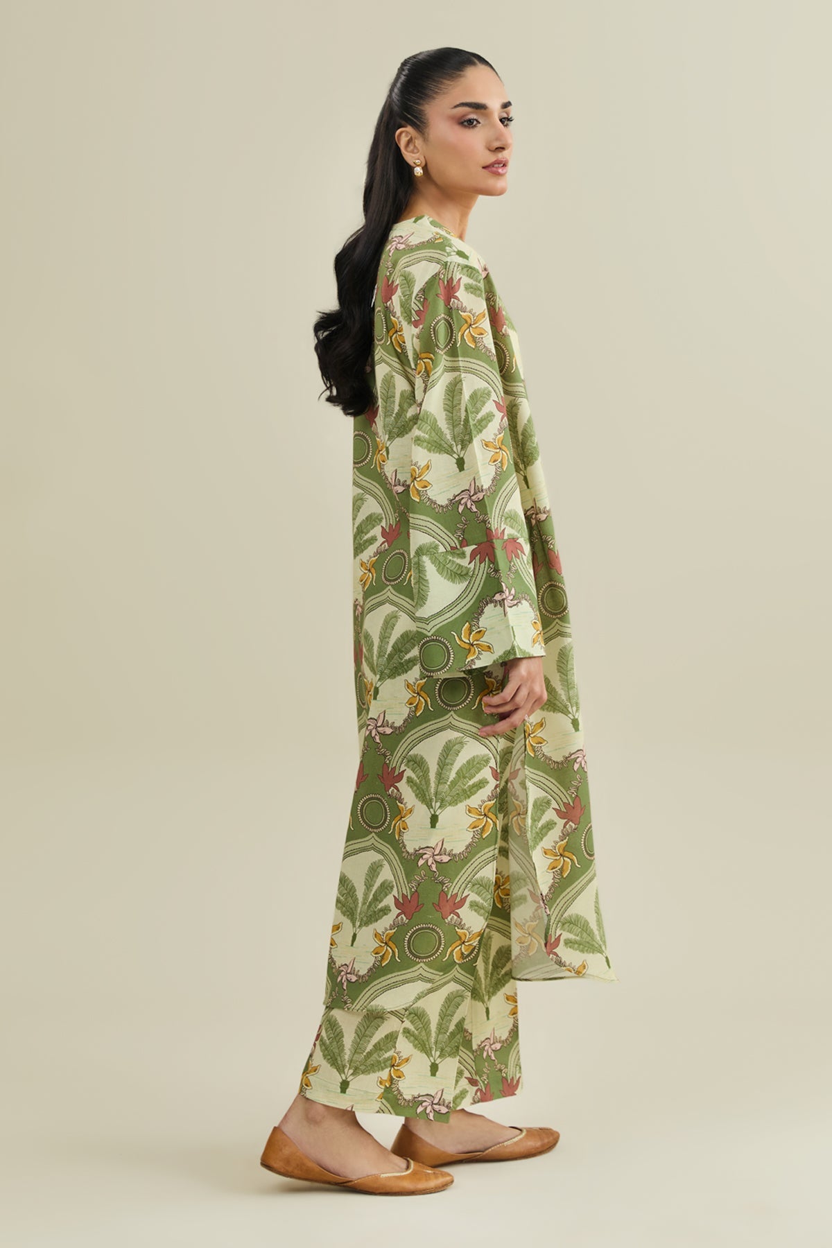 2 Piece - Printed Khaddar Suit - KPW25-P3817 - Shop Now at Kayseria