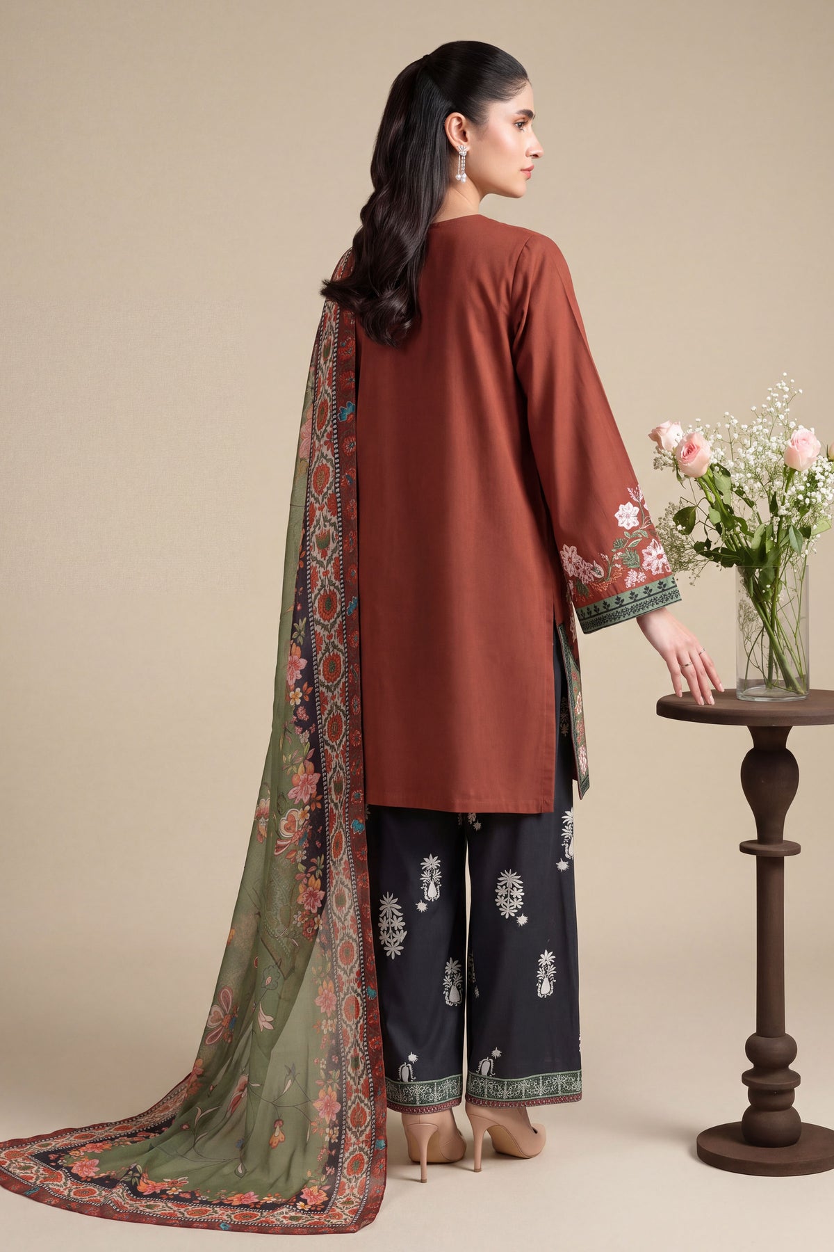 KHADDAR | EMBROIDERED