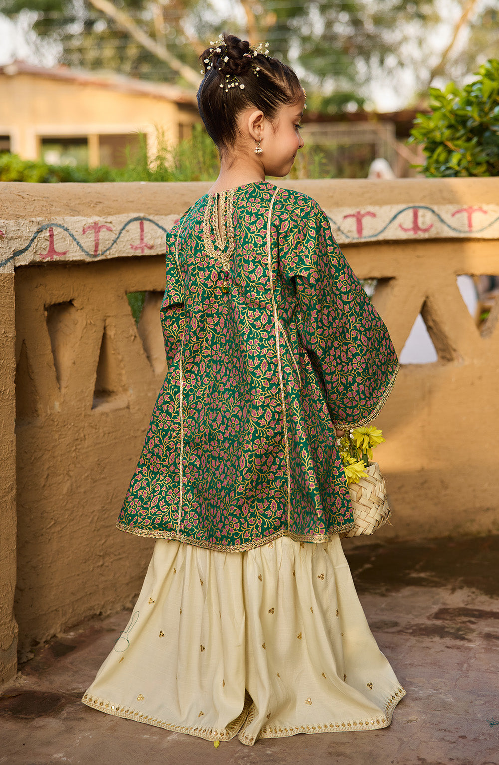 Sunehri 1 Piece Shirt - LCP609424 - Shop Now at Leisure Club