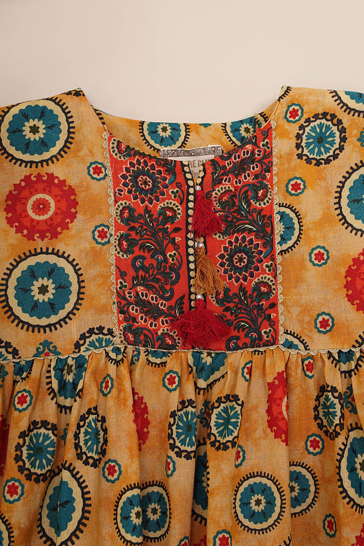 Rizza 2 Piece Suit - LCP626425 - Shop Now at Leisure Club