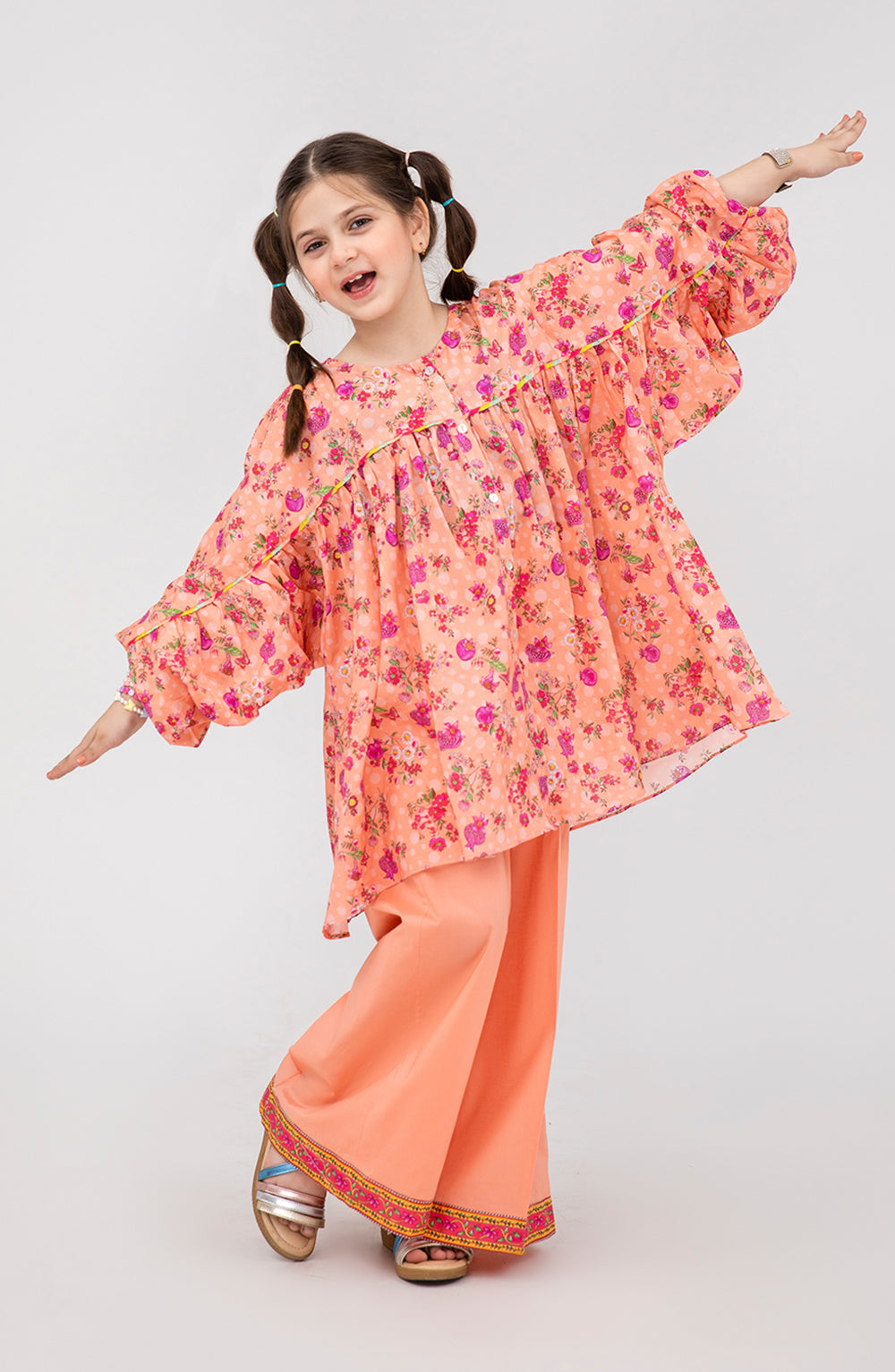 Girl Sila 2piece Suit - LCP717125 - Shop Now at Leisure Club