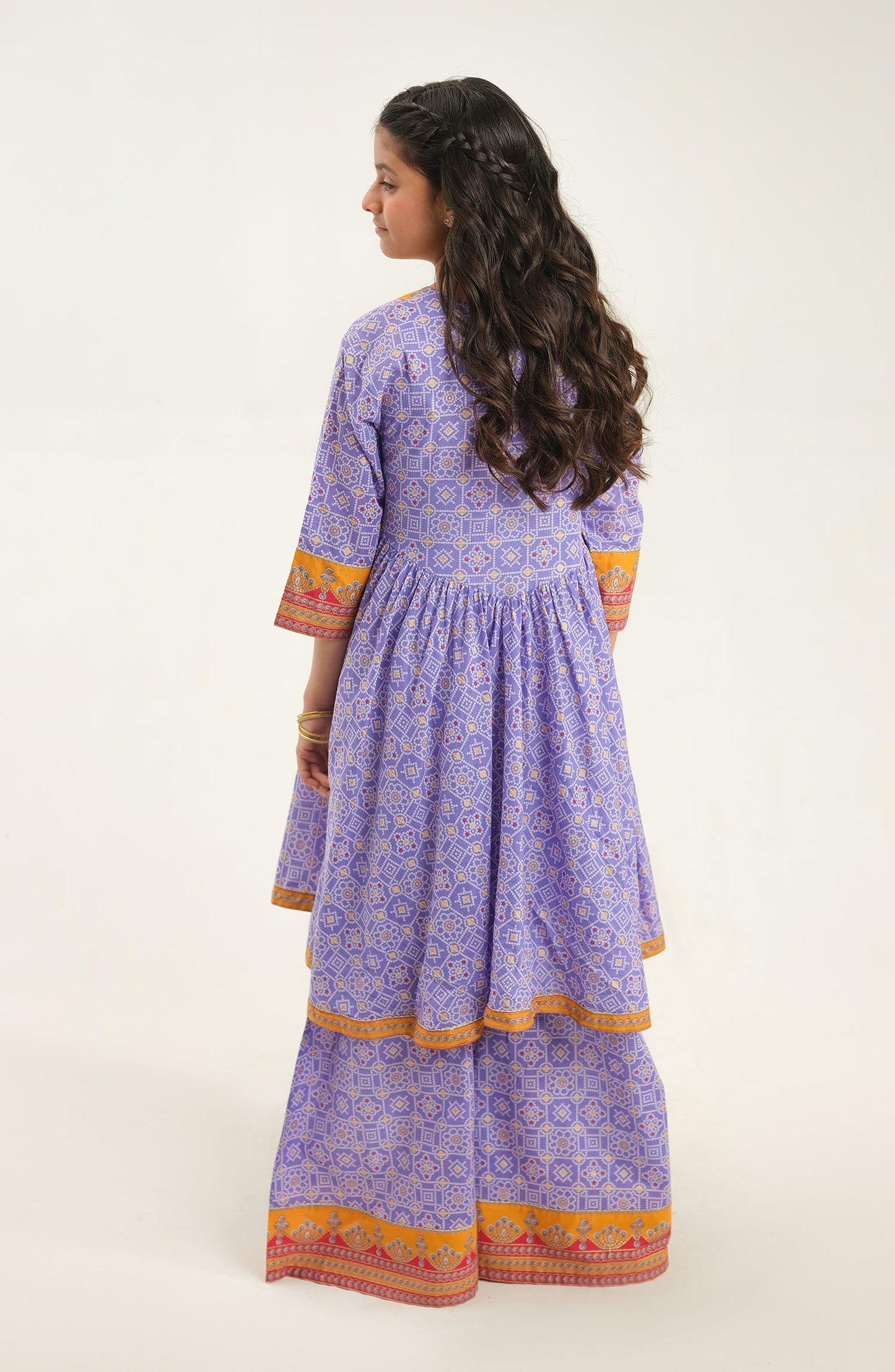 Girl Meher bano 2 Piece Suit