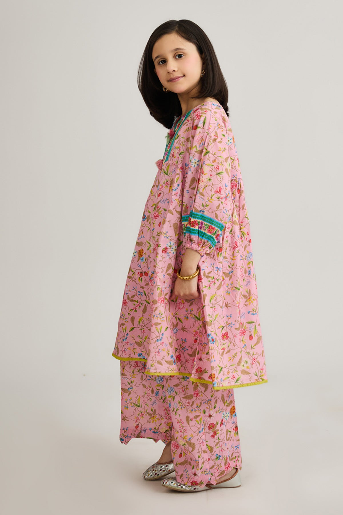 Nazanin 2 Piece Suit - LCP792325 - Shop Now at Leisure Club