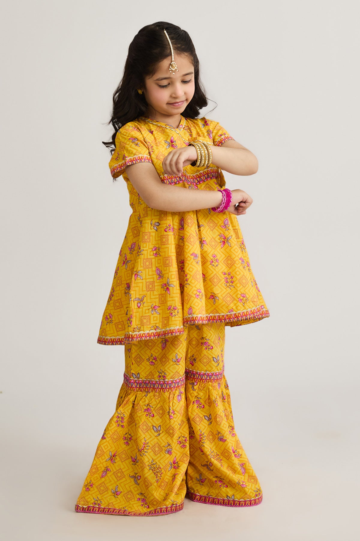 Mahsa 2 Piece Suit - LCP824325IF - Shop Now at Leisure Club