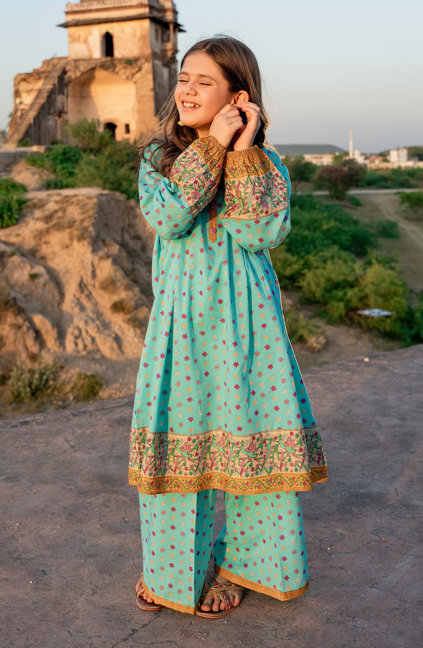 Chambeli 2 Pc Suit