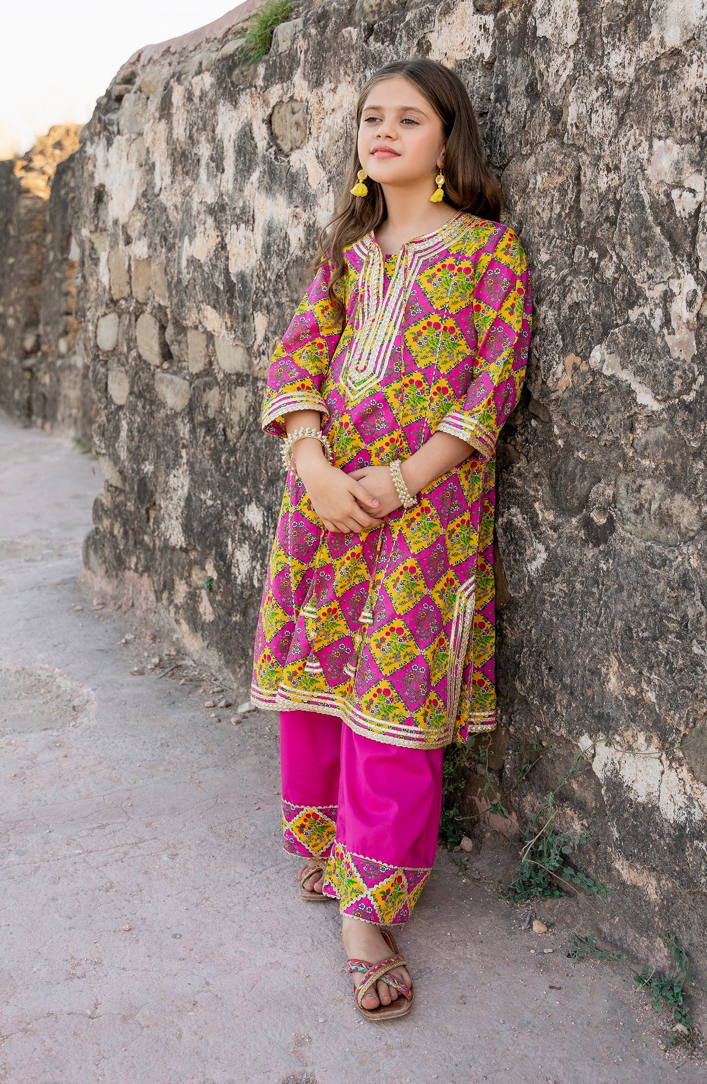 Phulkari 2 Pc Suit