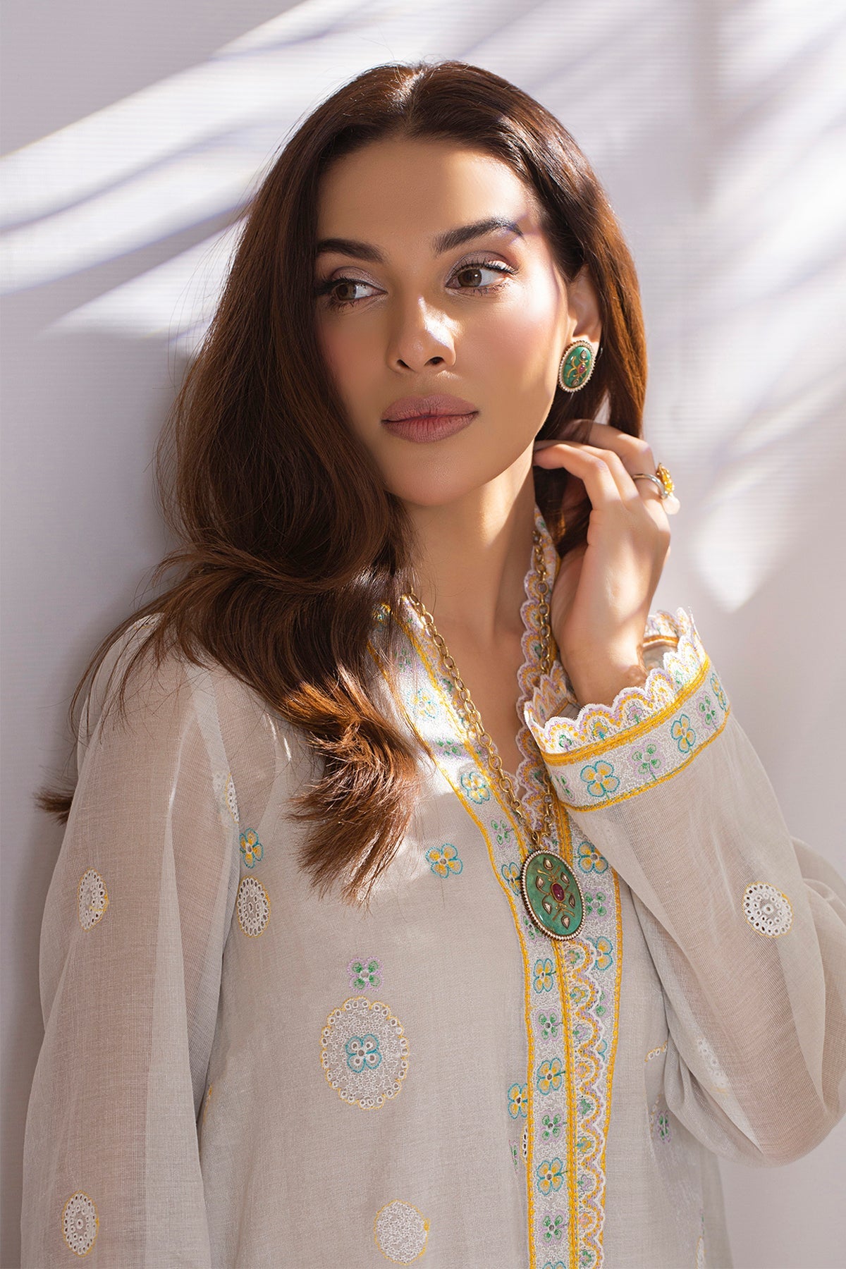 4 Piece - Embroidered Masuri Suit - MC1232 - Shop Now at Kayseria