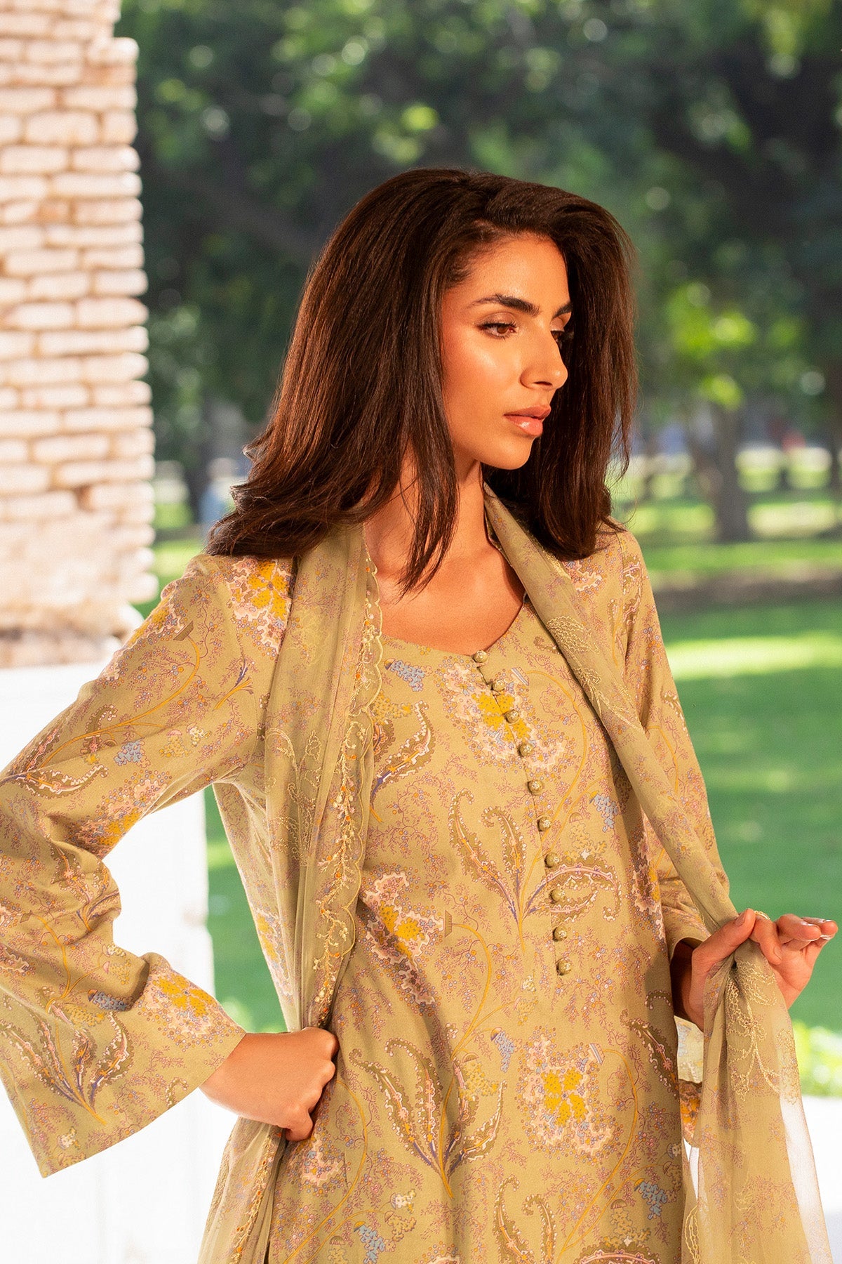 3 Piece - Printed & Embroidered Suit - MC2100