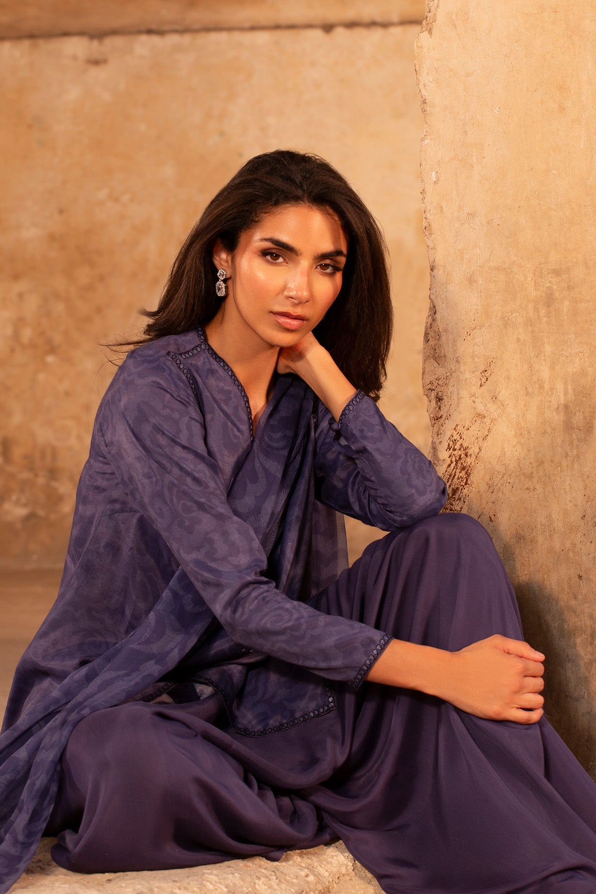 3 Piece - Printed Raw Silk Suit - MC2108 - Shop Now at Kayseria