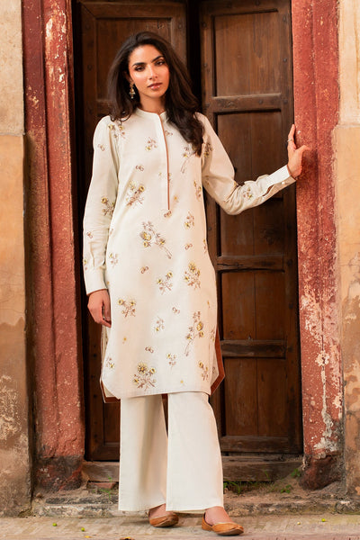 2 Piece - Embroidered Khaddar Suit - MC2112 - Shop Now at Kayseria