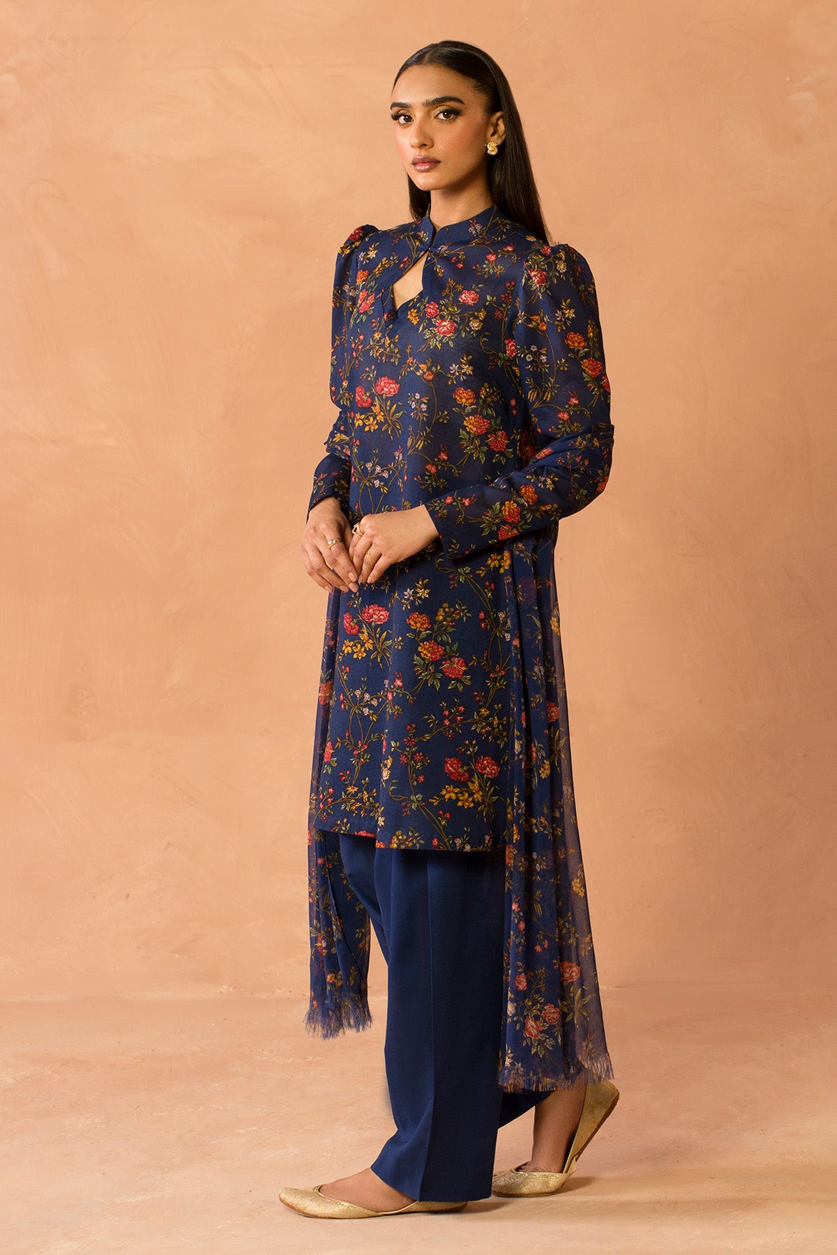 3 Piece - Printed & Khaddar Suit - MC2116