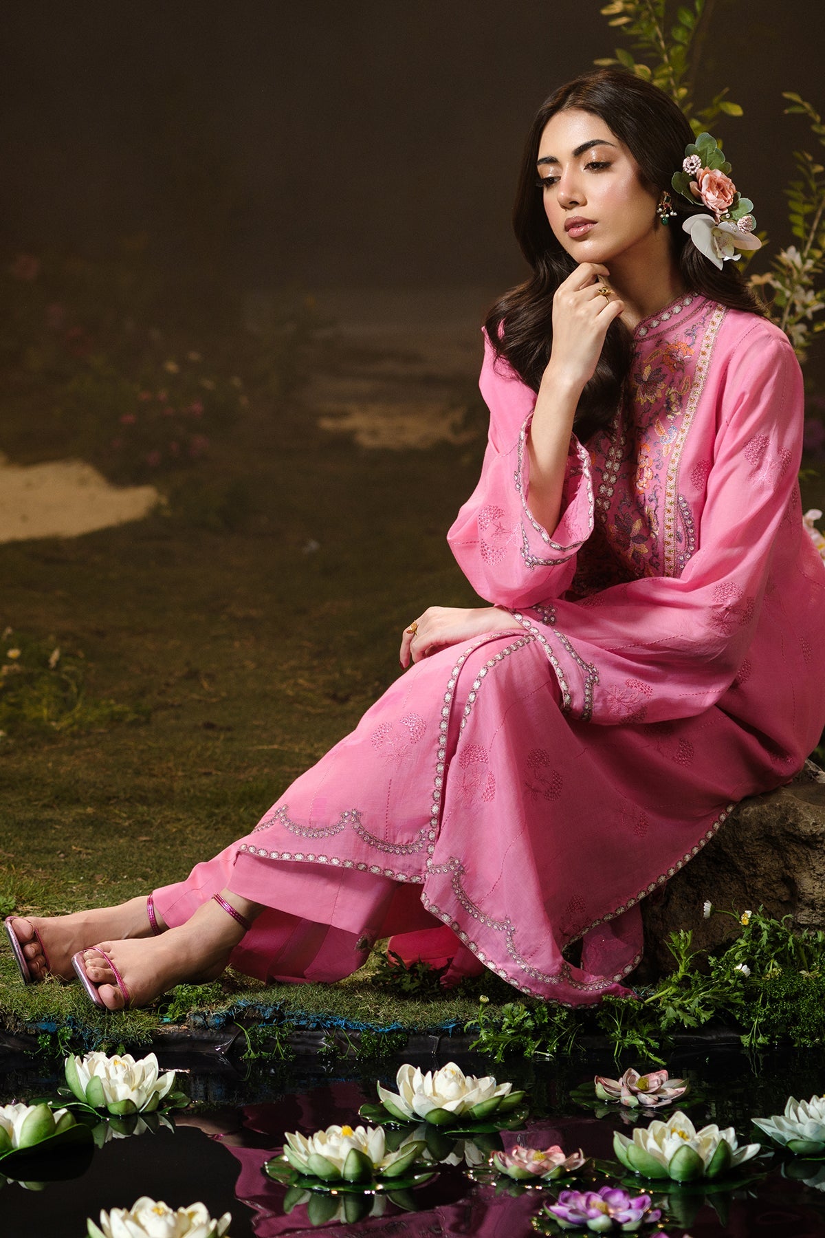4 Piece - Embroidered Kara Cotton Suit - MCP1702-2 - Shop Now at Kayseria