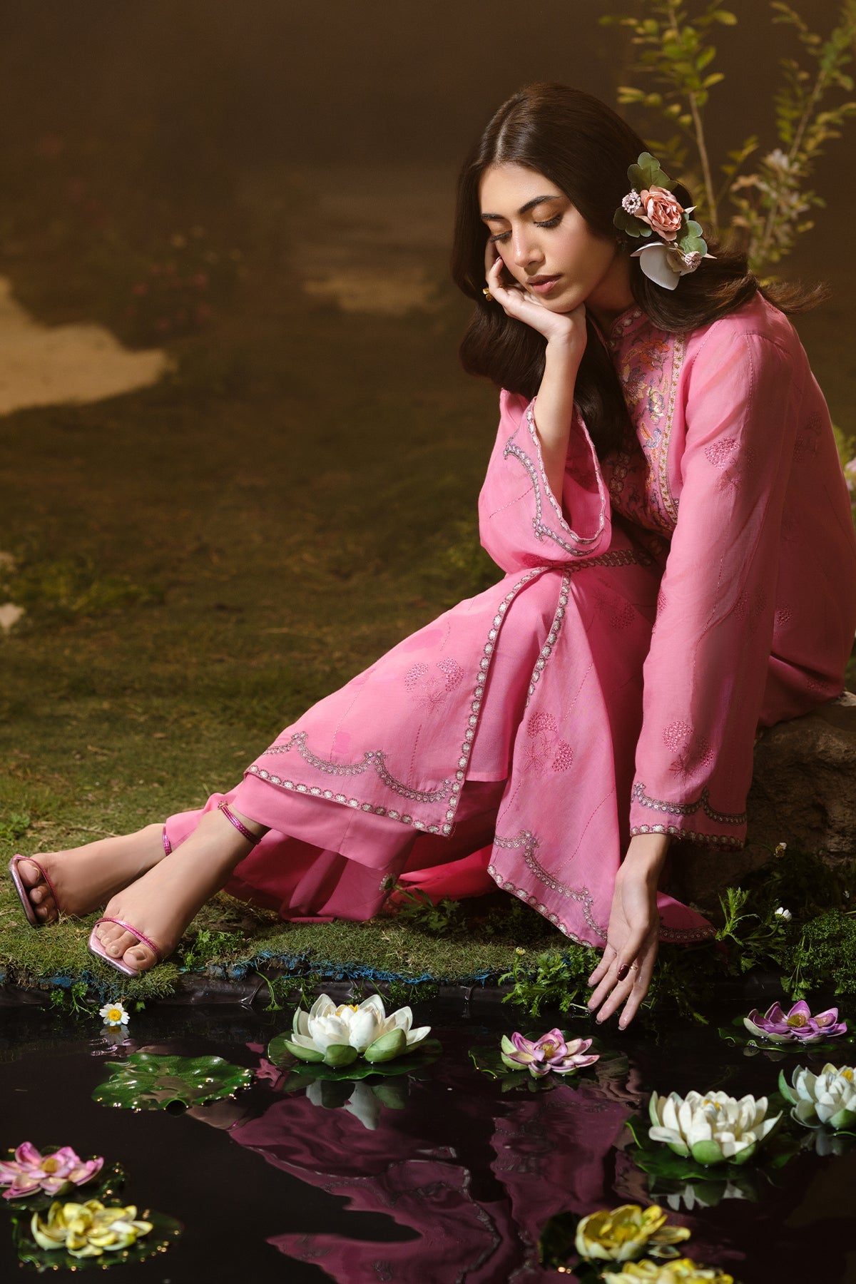 4 Piece - Embroidered Kara Cotton Suit - MCP1702-2 - Shop Now at Kayseria