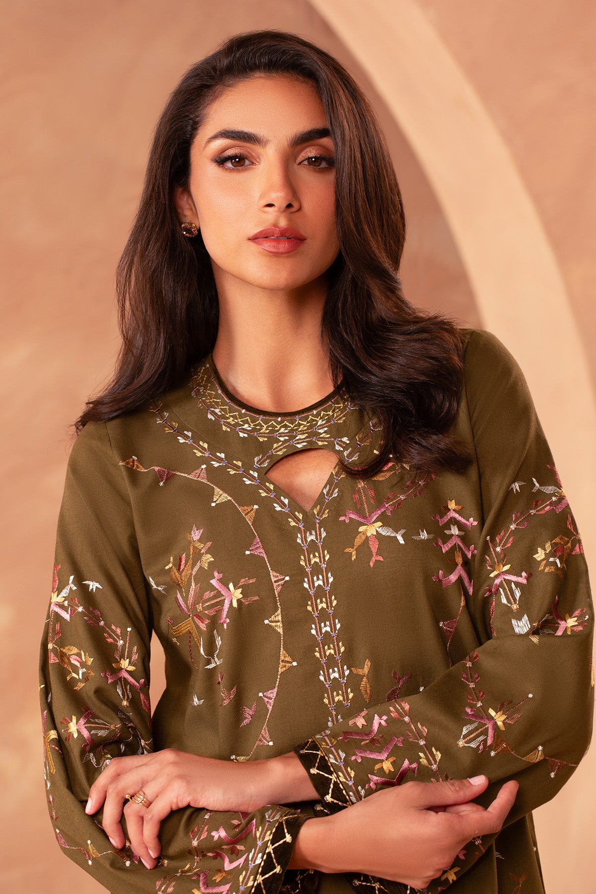 KHADDAR | EMBROIDERED - Shop Now at Kayseria