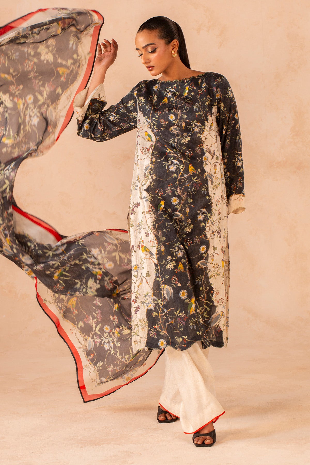 STRIPE LAWN | PRINTED - Shop Now at Kayseria