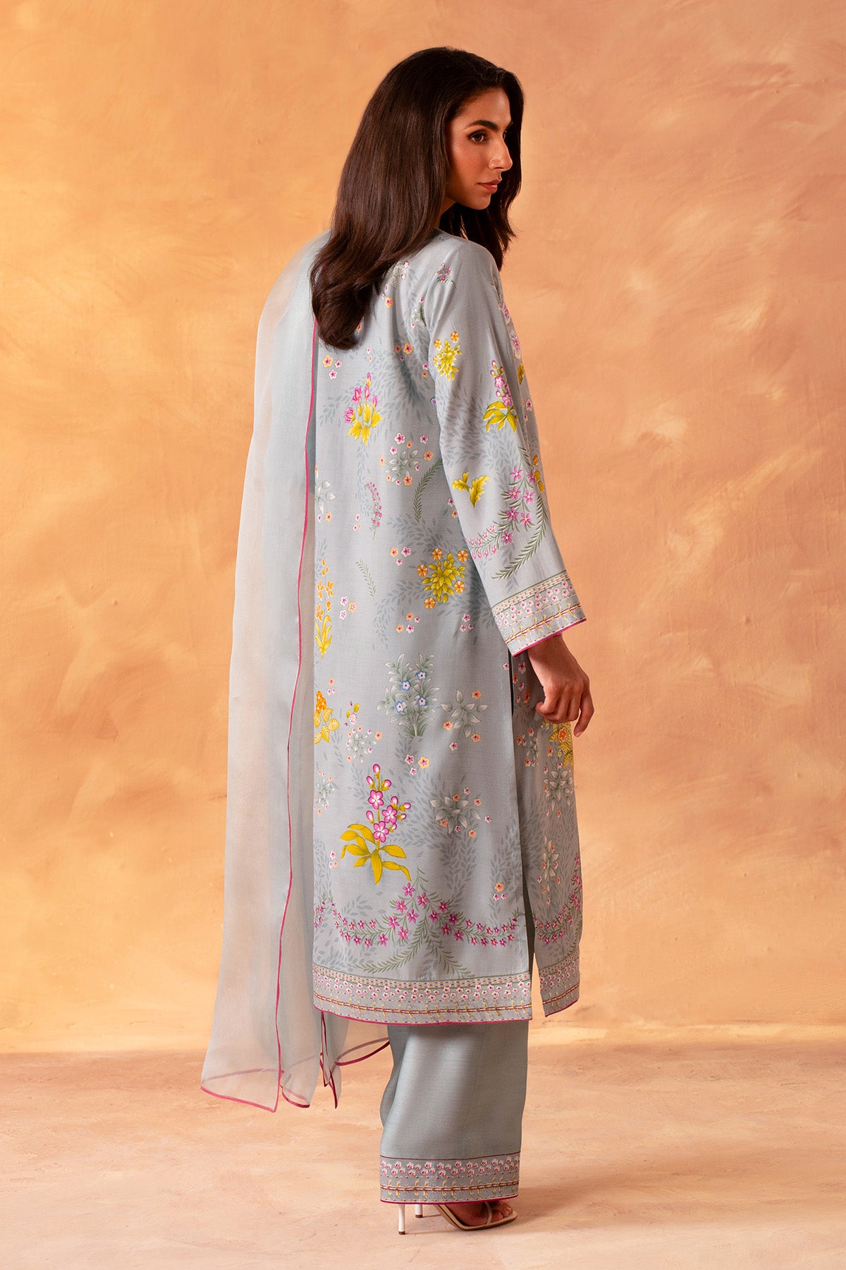 Piece - Suit - MCP2105 - Shop Now at Kayseria