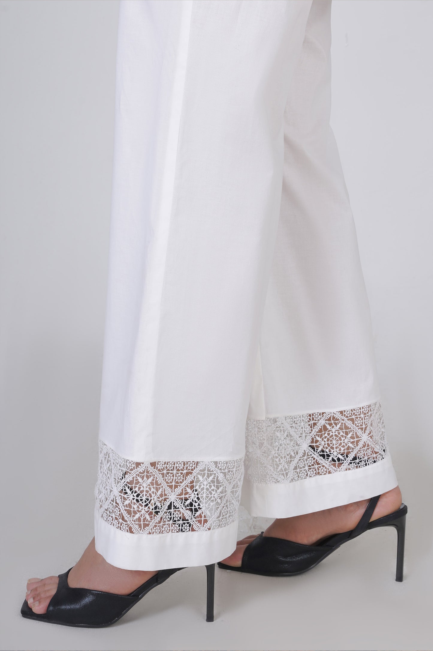CAMBRIC | EMBROIDERED